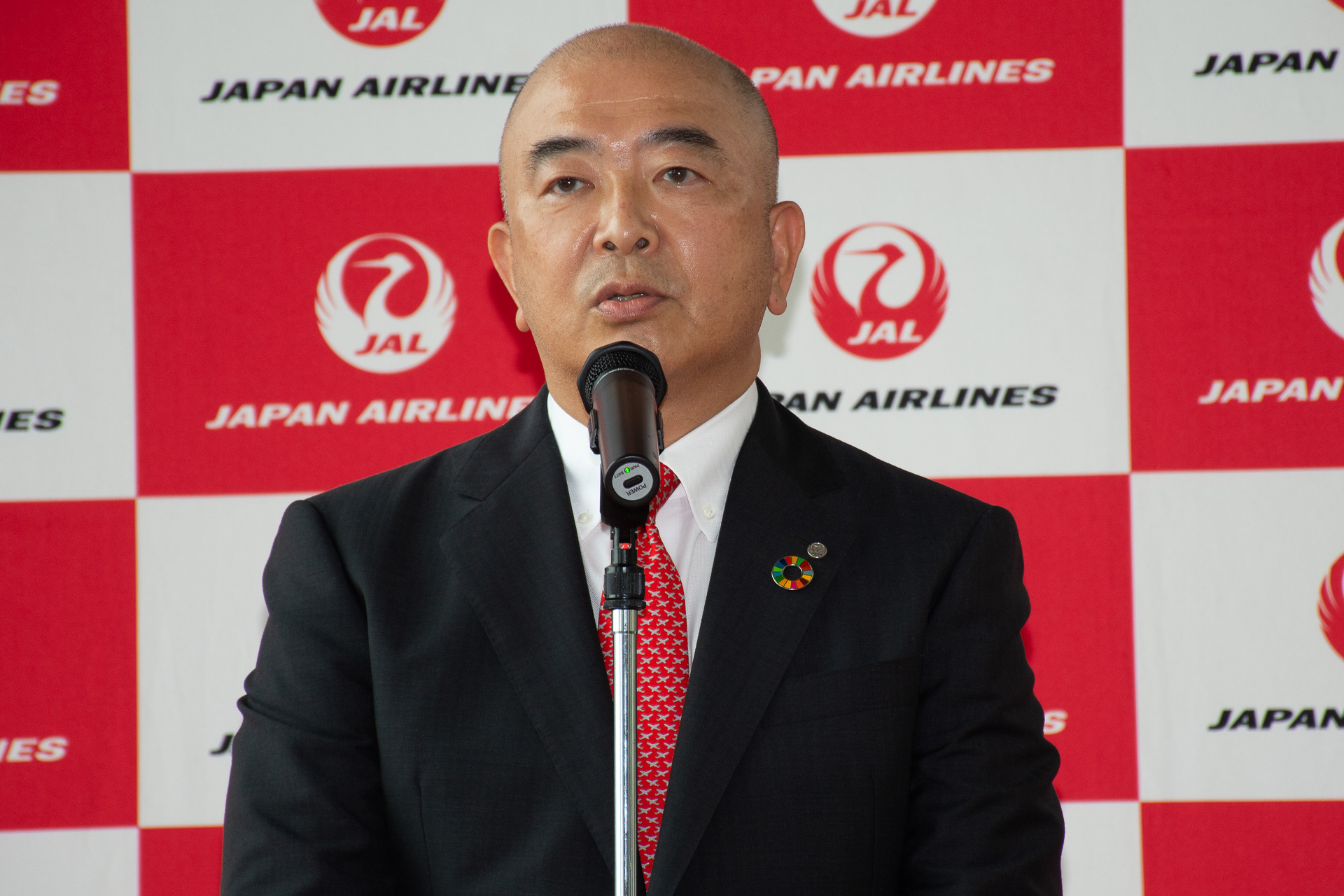 日本航空株式会社 代表取締役副社長執行役員 清水新一郎氏