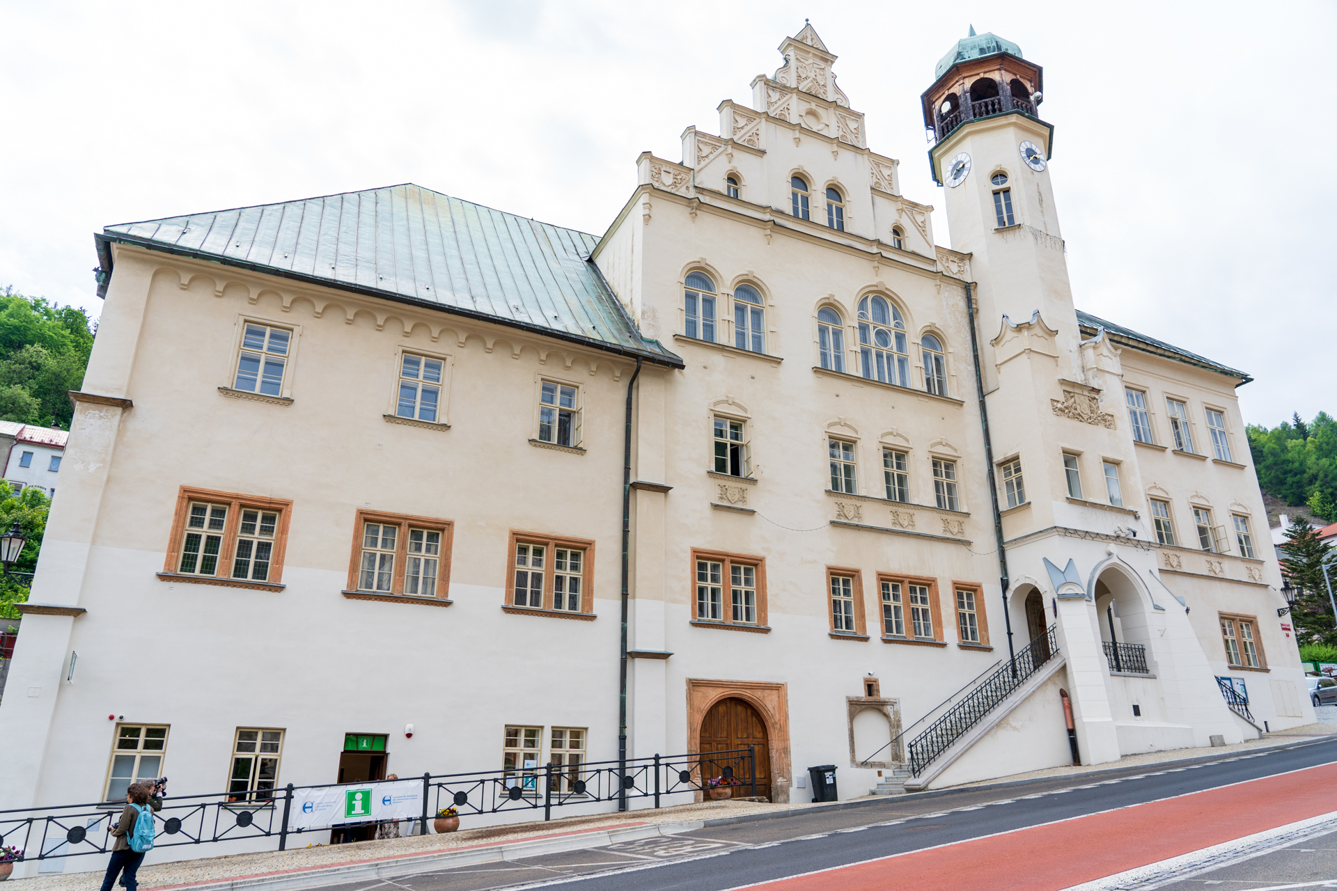 図書館の1番の宝はプトレマイオスの「コスモグラフィア」（地球画）とのこと。15世紀に活版印刷術を用いて印刷されたインキュナブラです