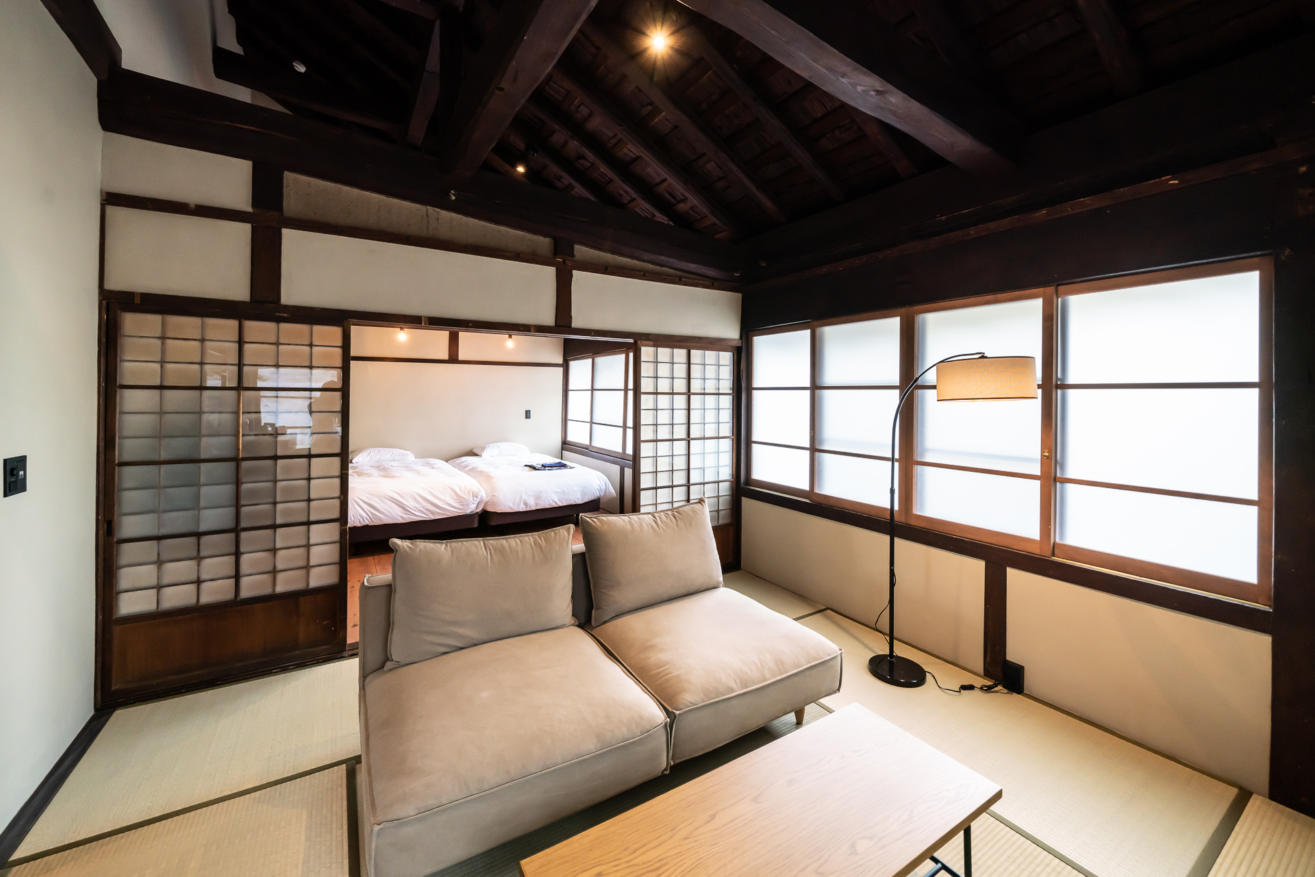 主屋2階、MARUJU 202号室のリビング