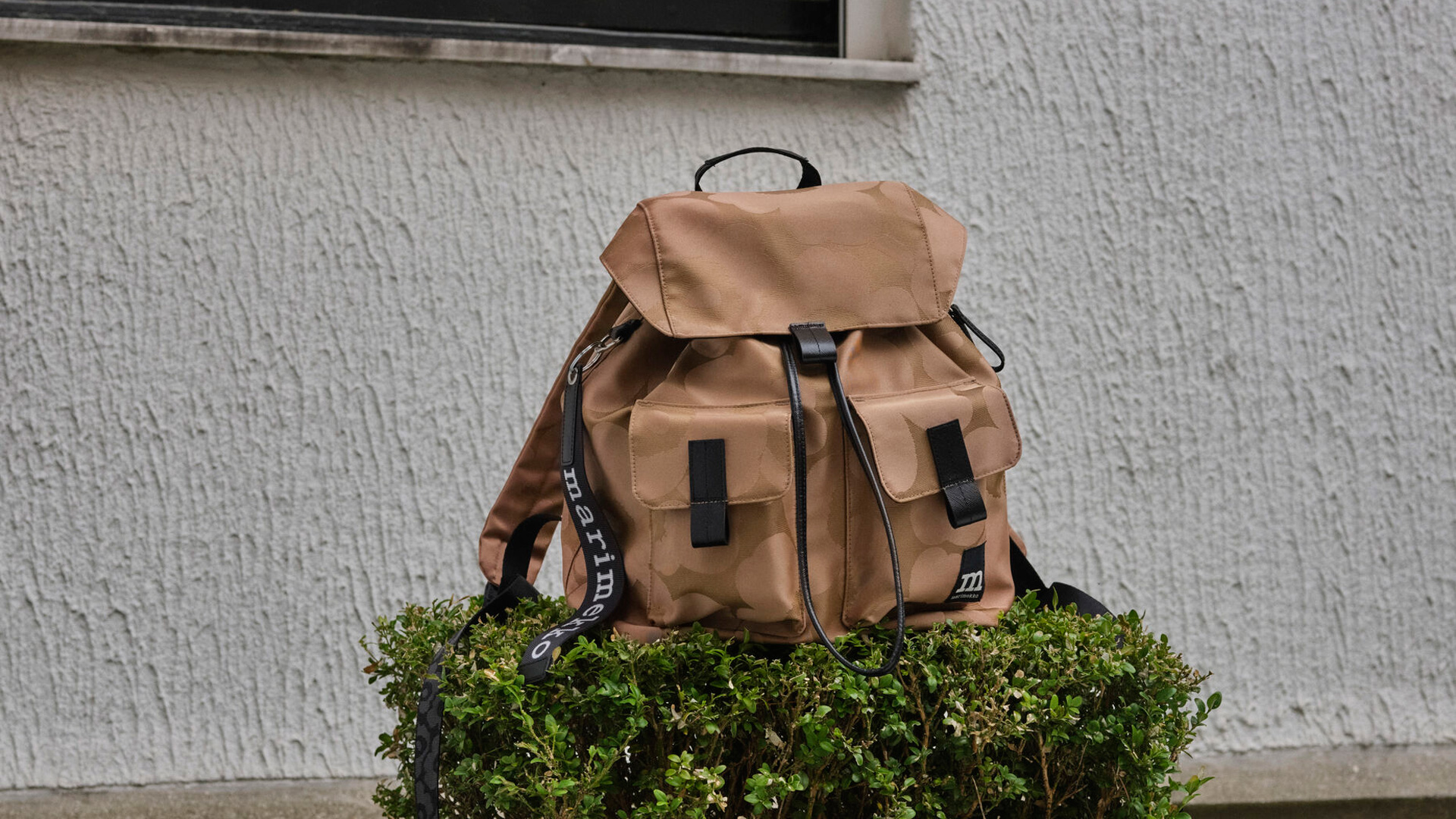 マリメッコは新しいバッグシリーズ「Wear All Day bag」を発売する