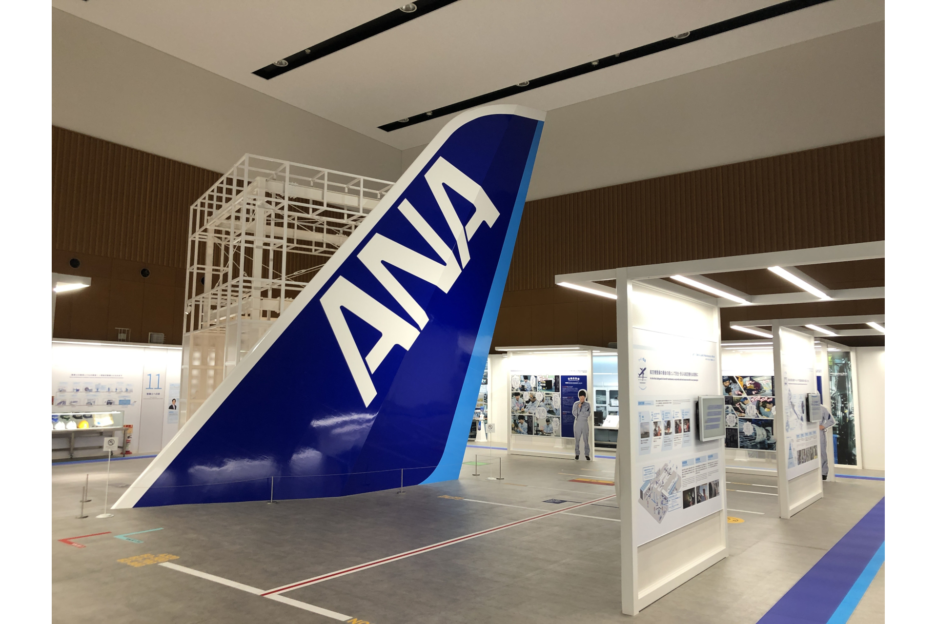 ファミリー編5位 ANA Blue Hangar Tour（東京都）