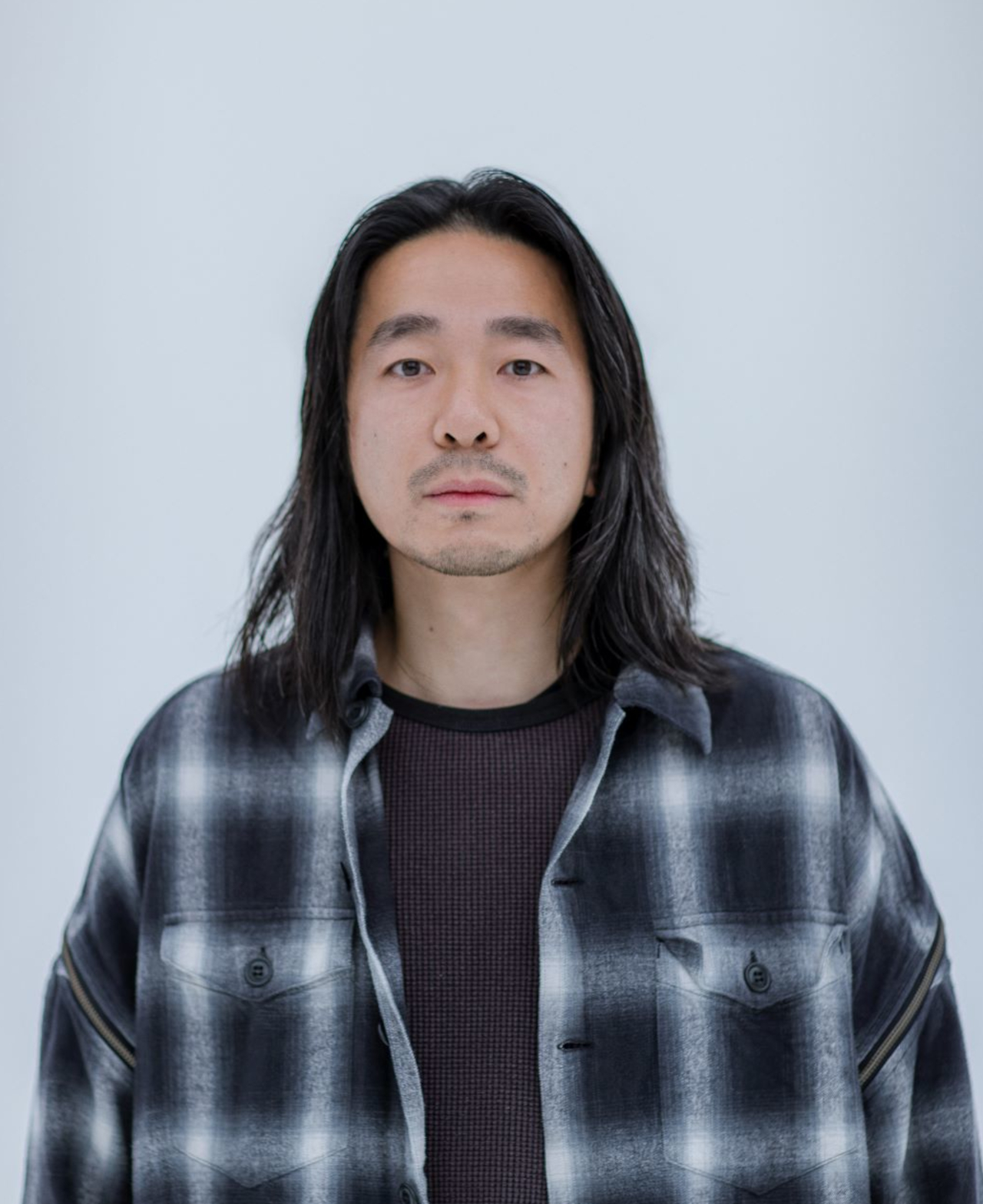 「コンビニエンスウェア」はリオ五輪閉会式の衣装制作などを手掛けたファッションデザイナー・落合宏理氏との共同開発