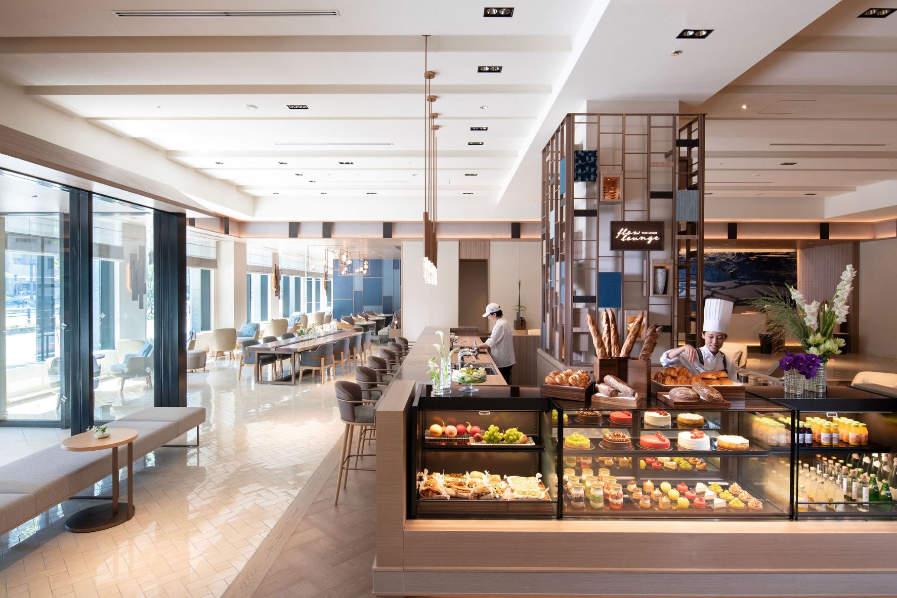 フローラウンジ