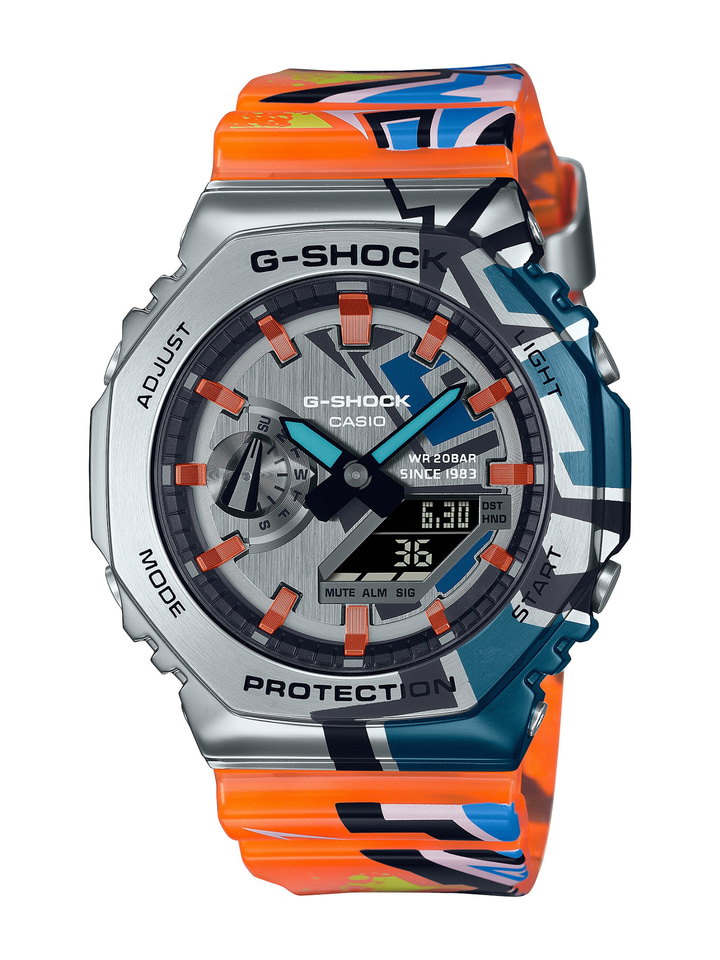 G-SHOCK、時計全体にグラフィティをプリントした「Street Spirit 