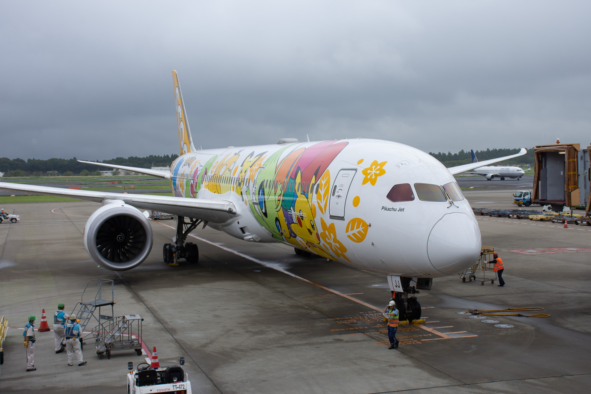 シンガポール発のTR808便が成田に到着