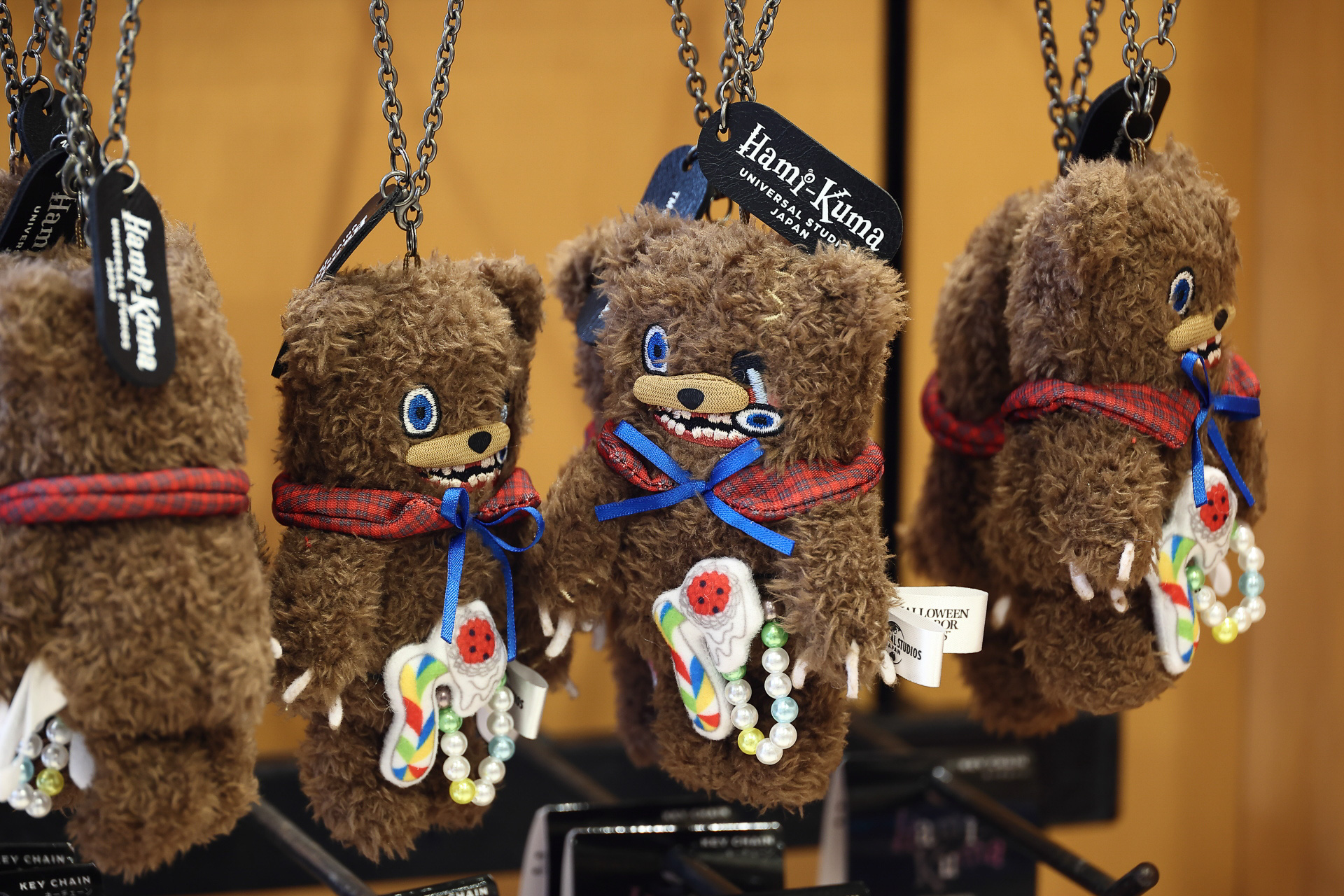 完全期間限定のオリジナルグッズの数は100を超える