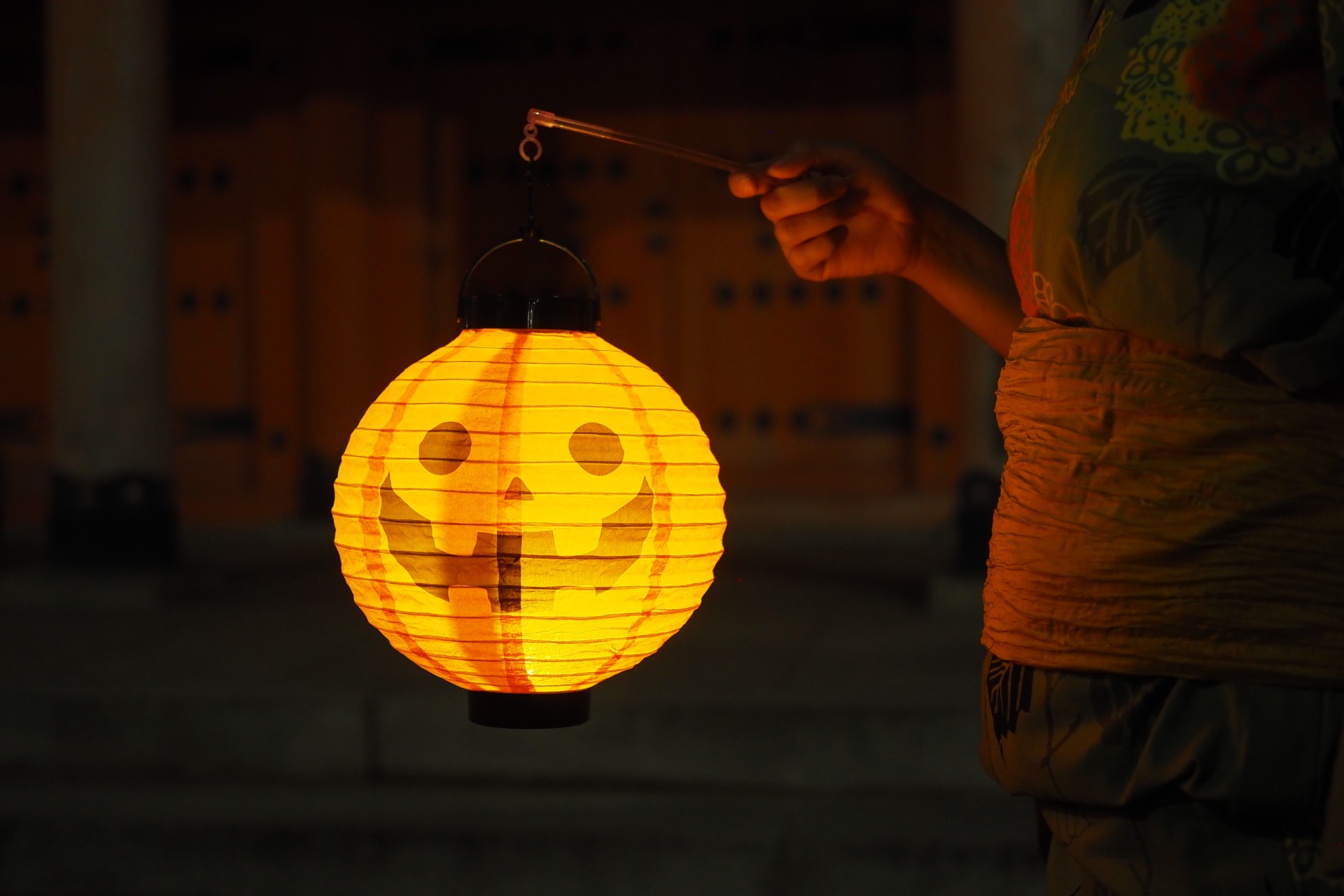 小豆島・迷路のまちで夜の提灯さんぽ