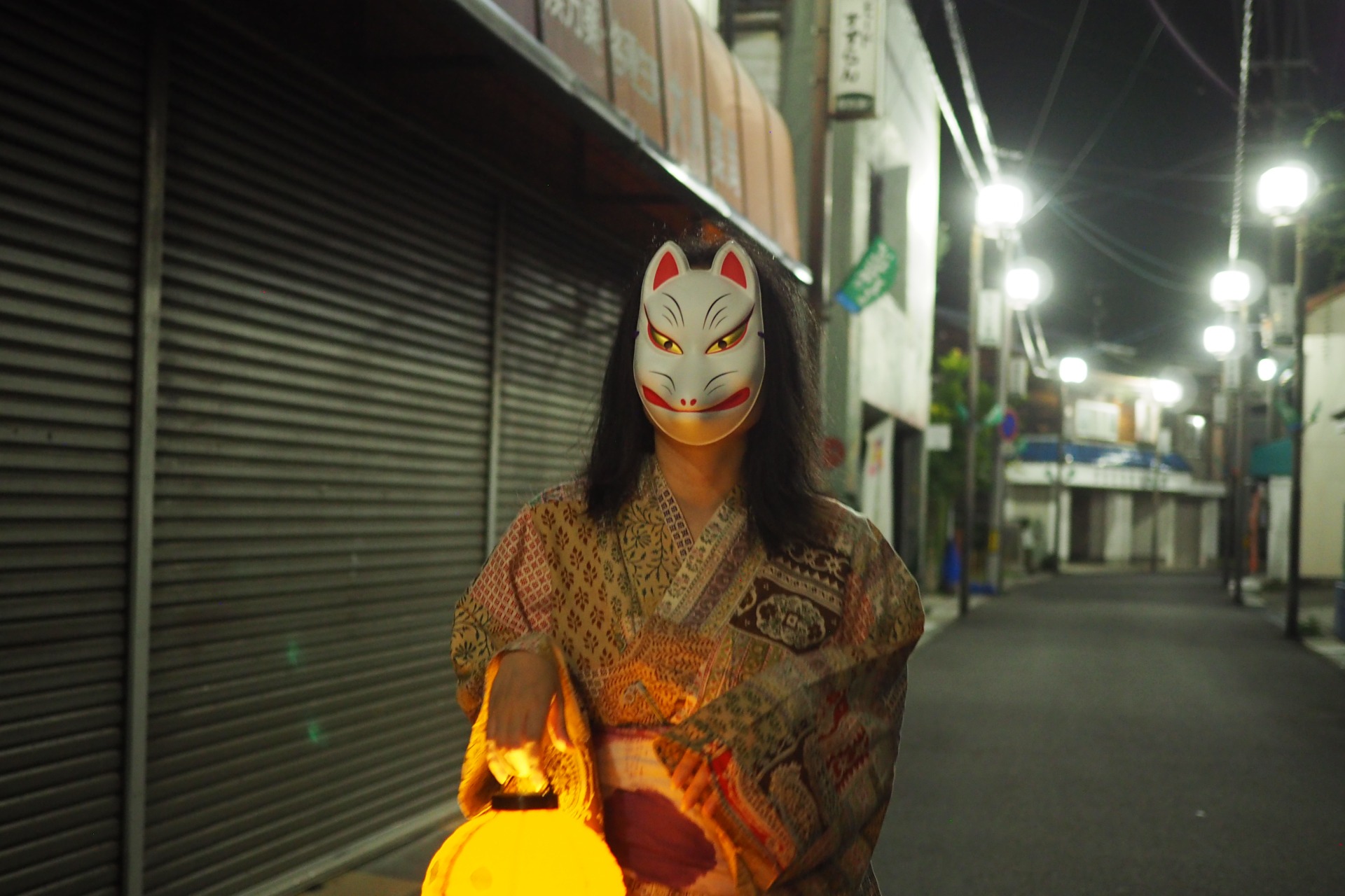 小豆島・迷路のまちで夜の提灯さんぽ