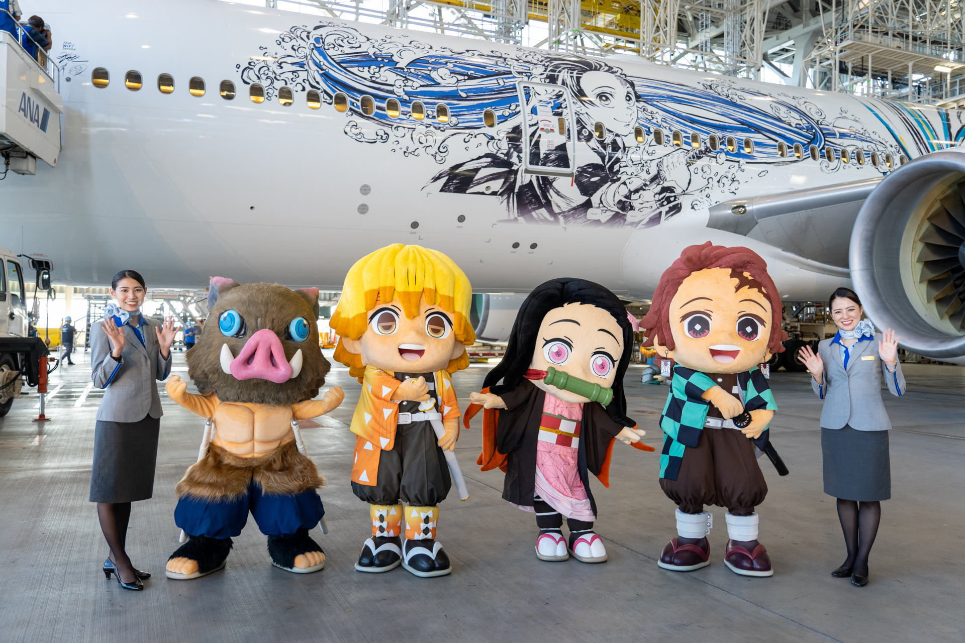 「鬼滅の刃 じぇっと-壱-」に描かれている炭治郎・禰豆子・善逸・伊之助の4人