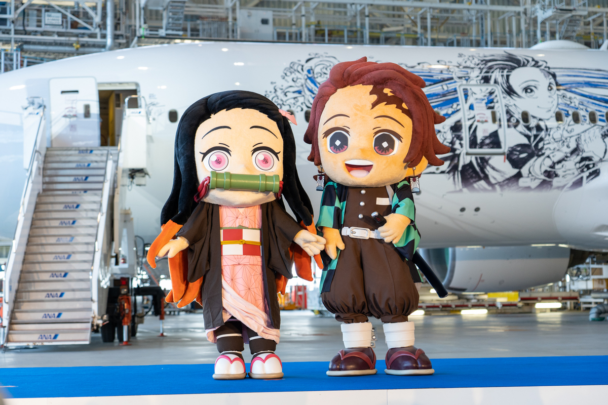 10月3日の就航に先立ち「鬼滅の刃 じぇっと-参-」お披露目イベントが開かれた