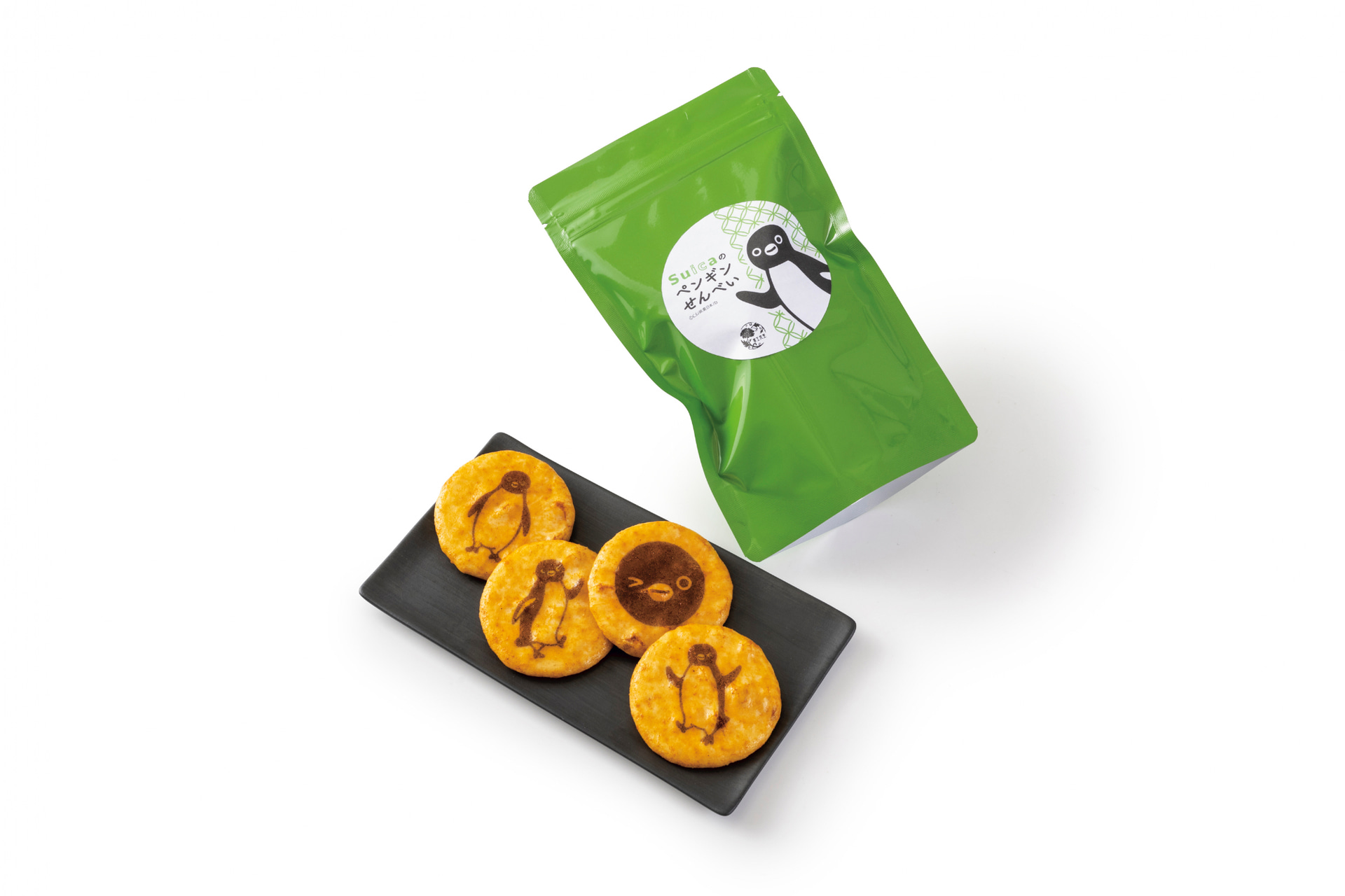 「Suicaのペンギンせんべい」（8枚入、520円）
