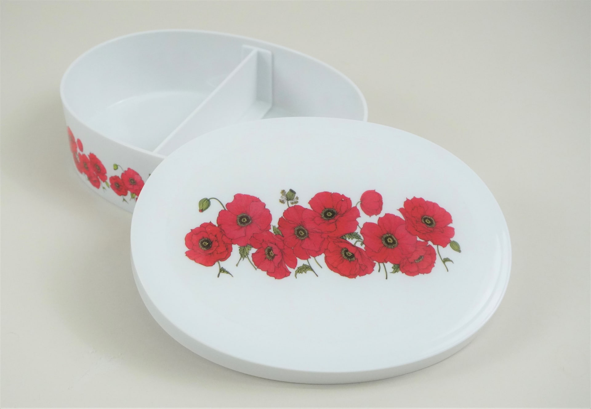 宝島社「タイガー魔法瓶 100th ANNIVERSARY 懐かしの花柄お弁当箱BOOK」