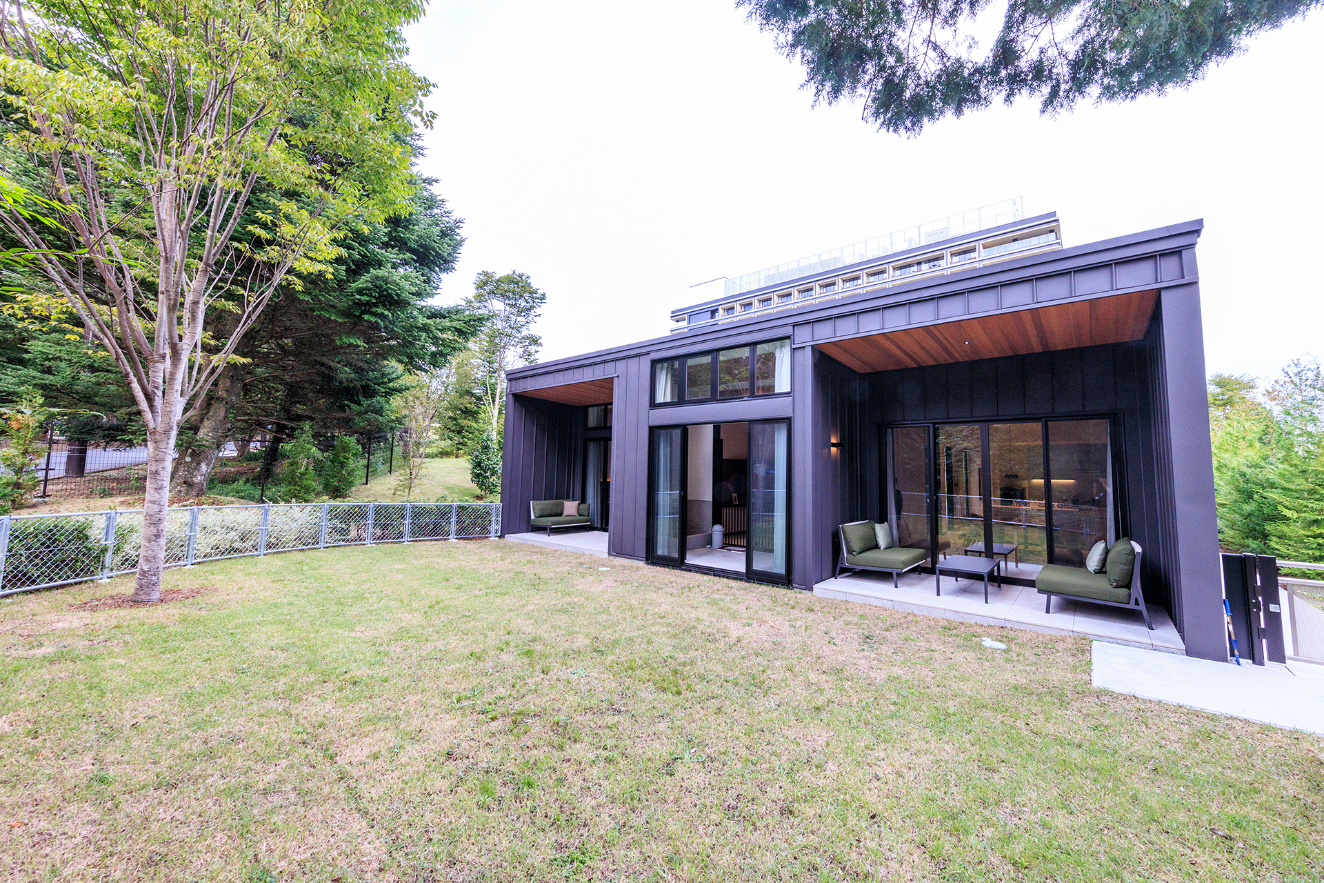 室内から直接出入り可能な専用テラス