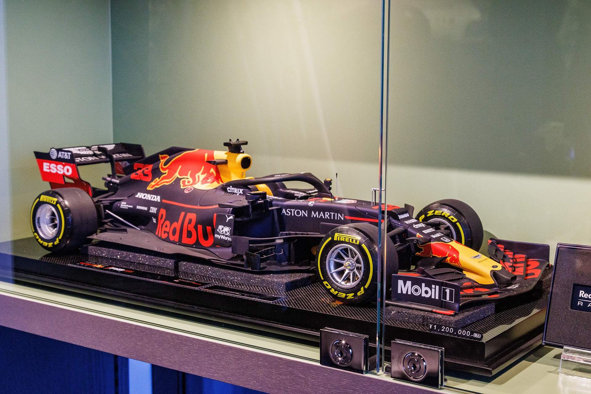 こちらのお値段なんと120万円！