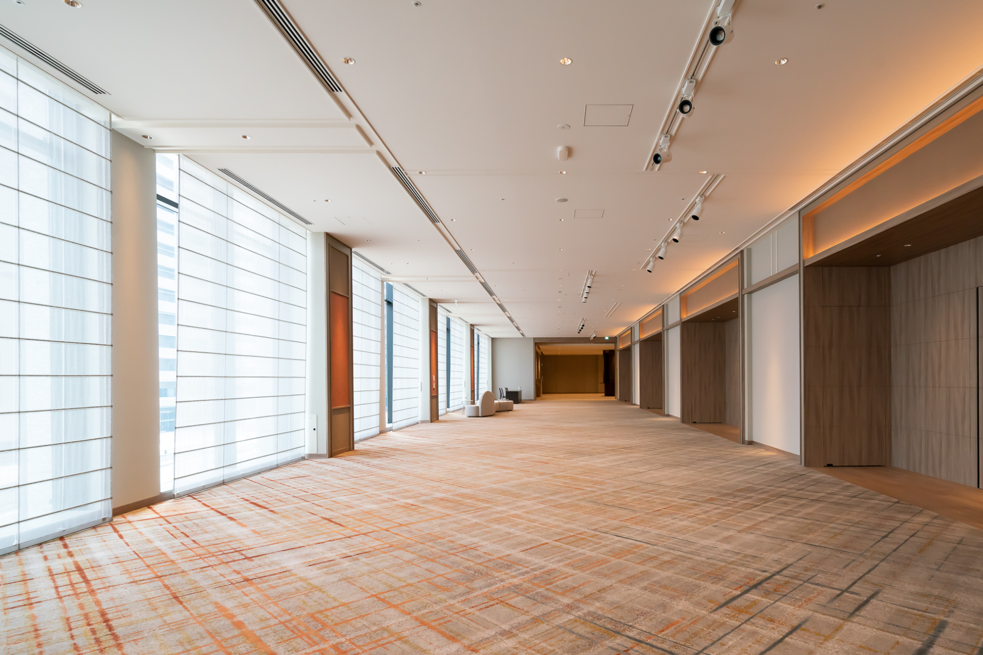 グランドボールルーム前ホワイエ