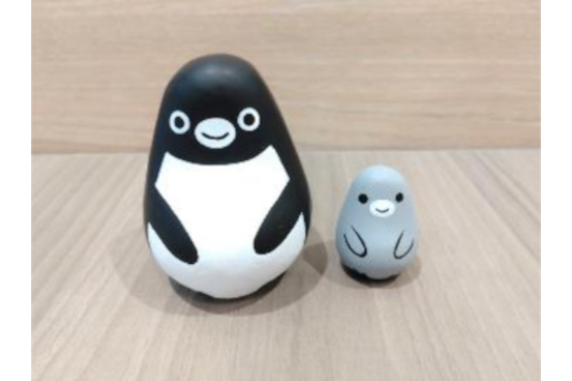 Suica のペンギン起き上がり小法師セット