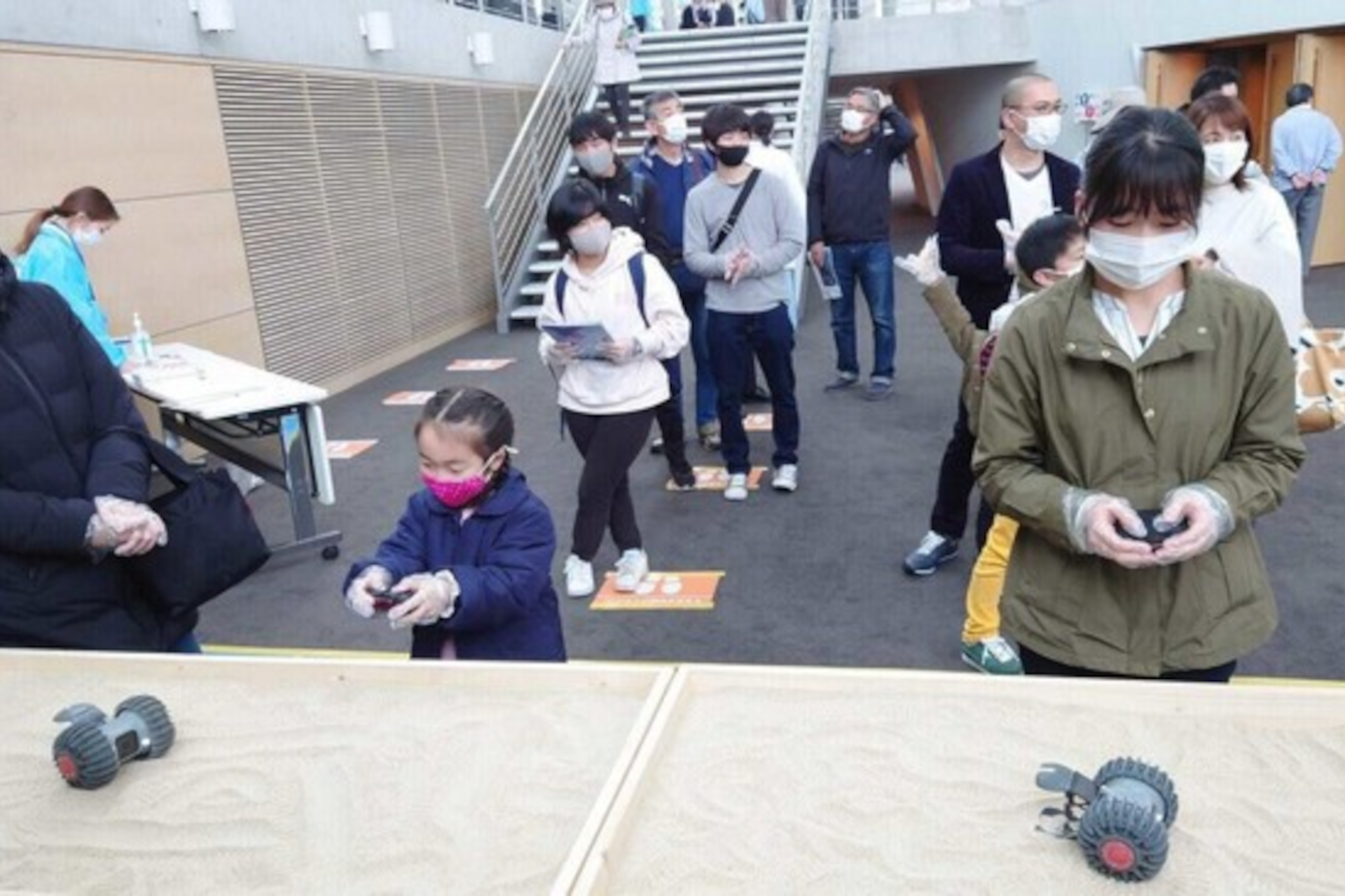 NASAのテストを通過した民間初の月面探査車「YAOKI」にじかに触れ、操縦体験ができる