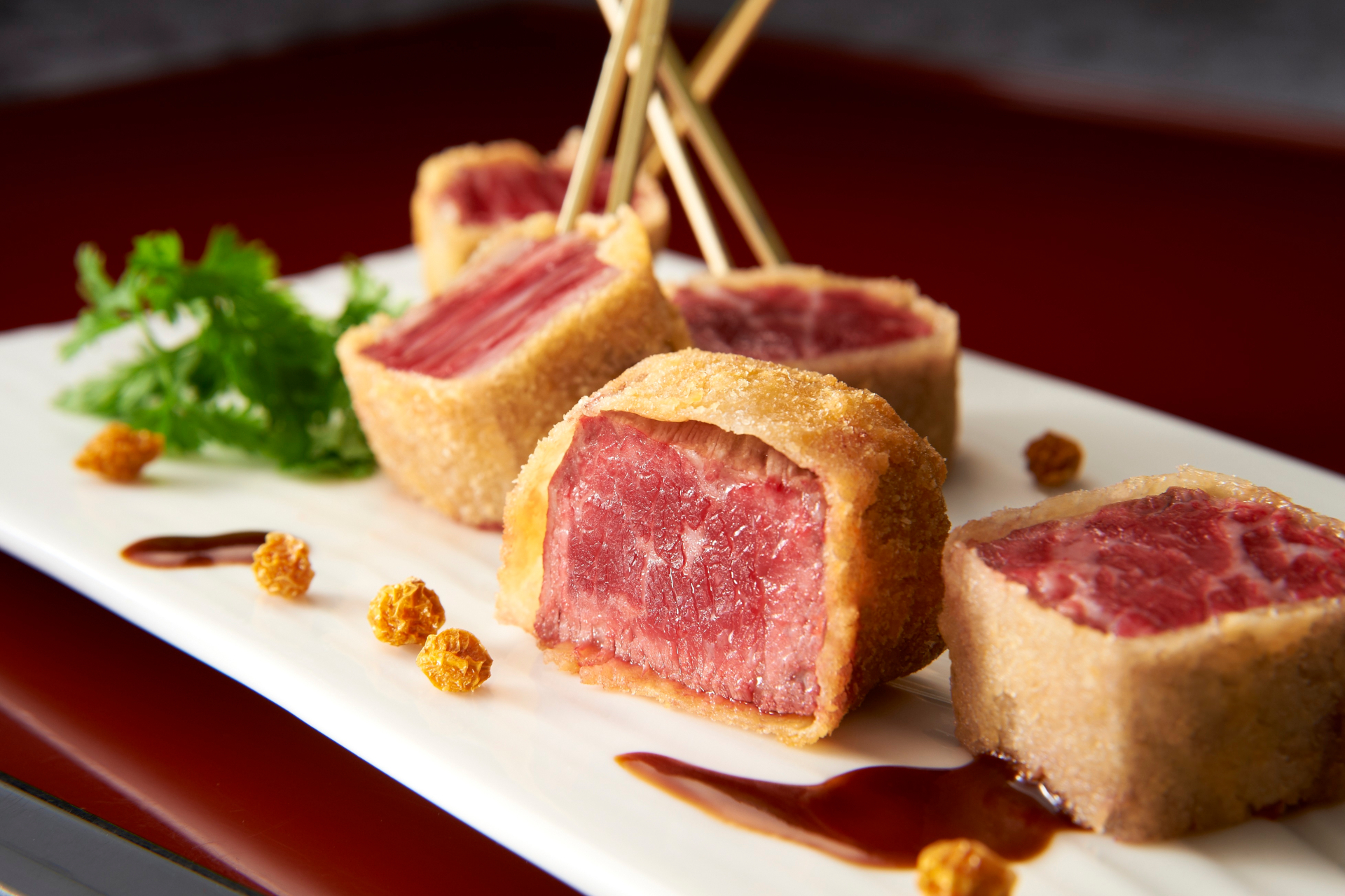 串・創作料理＆ワイン「味寛」で、厳選食材を使った大阪グルメを提供