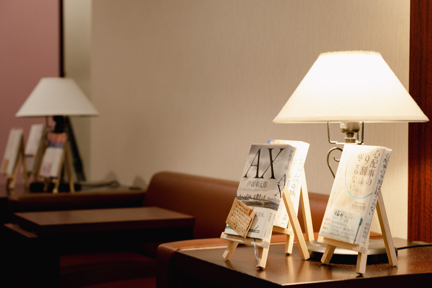 宿泊客は1度につき3冊まで部屋に持ち込み可能