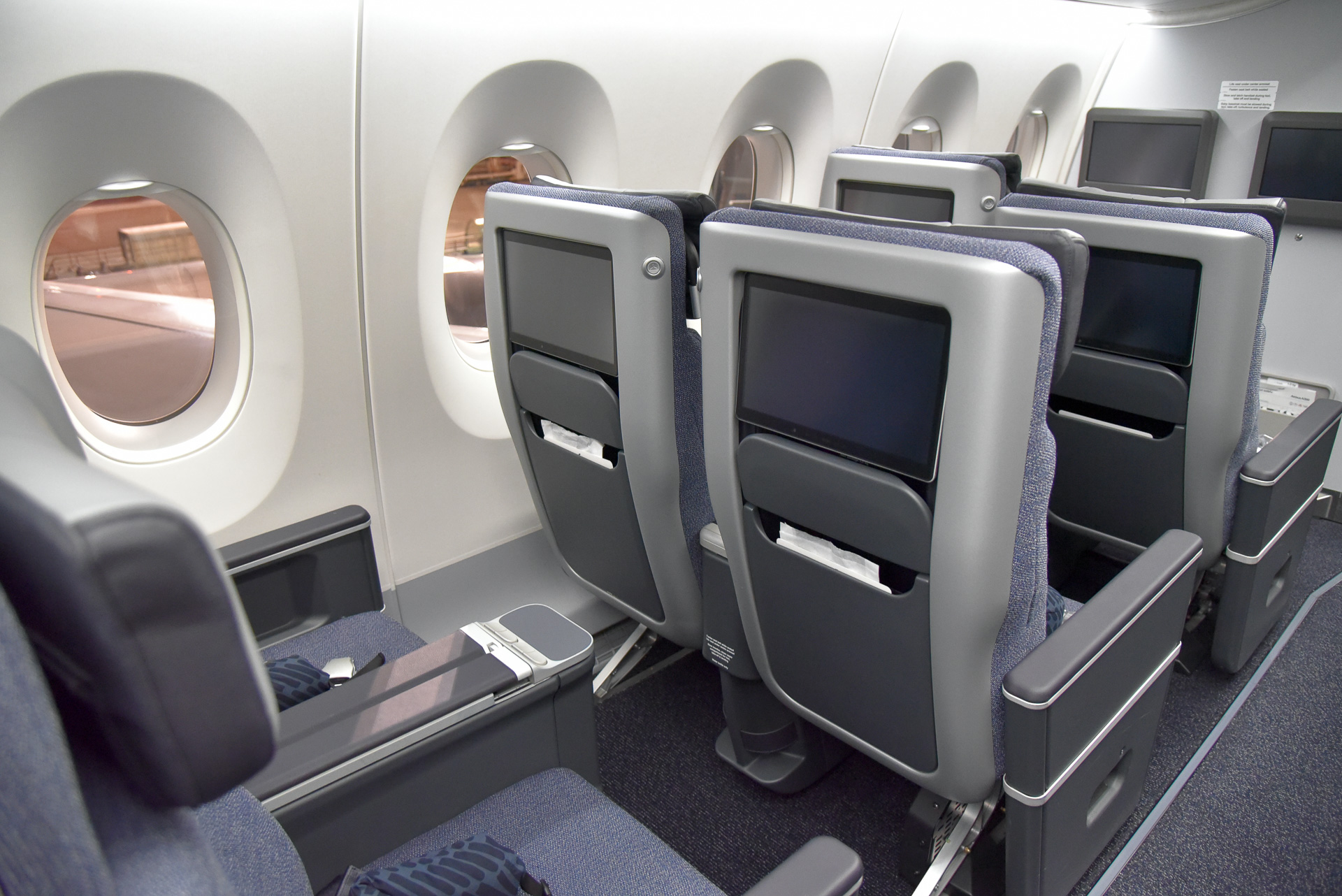 足元にも余裕があるのがみて取れる