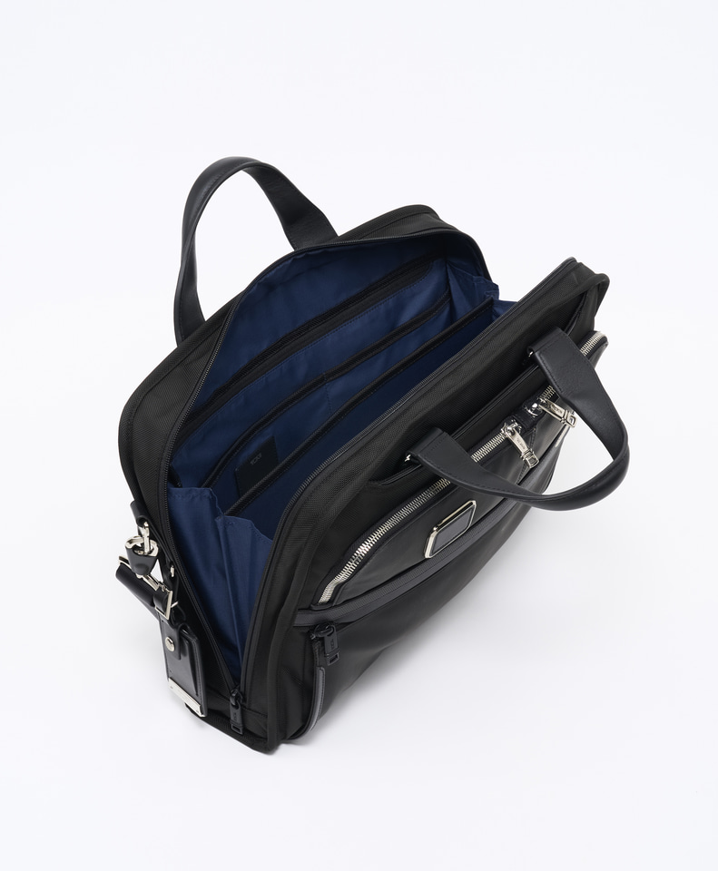 TUMI、ホリデーシーズン限定コレクション「ホリデー リミテッド