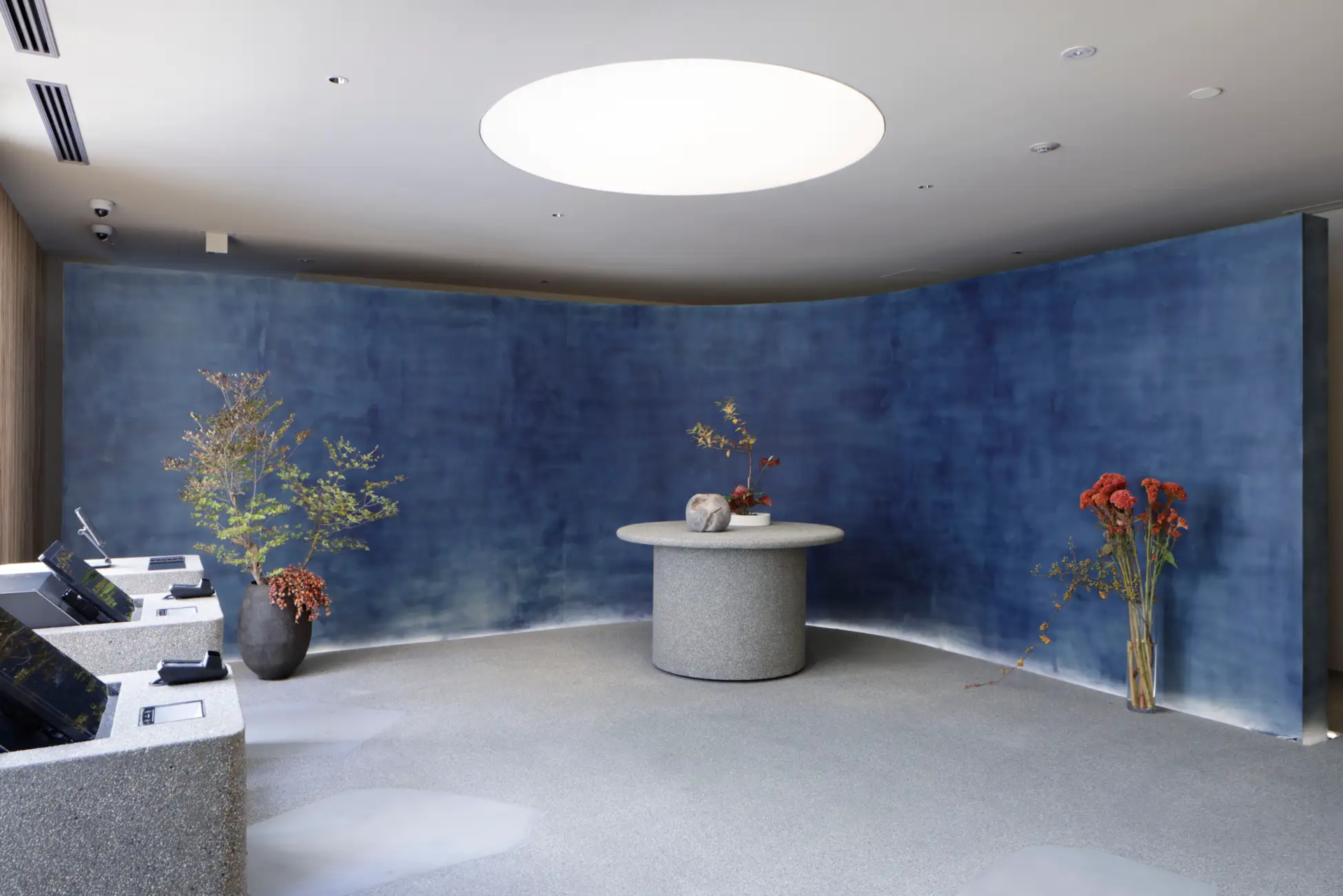 アプローチとレセプション