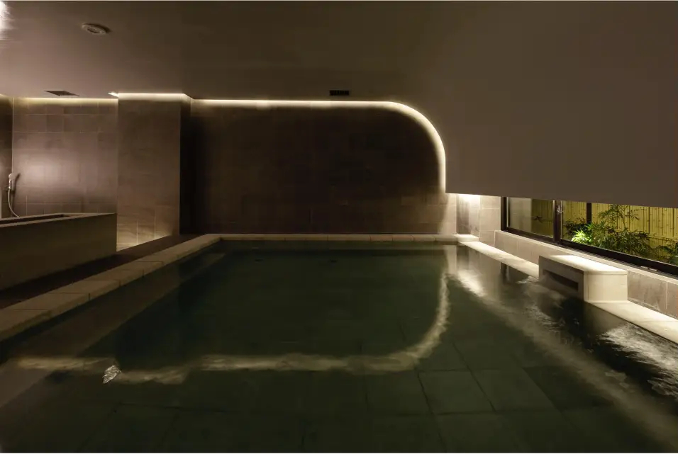 加賀温泉をイメージした大浴場