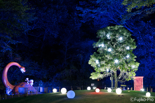 「ひかりのはらっぱ」