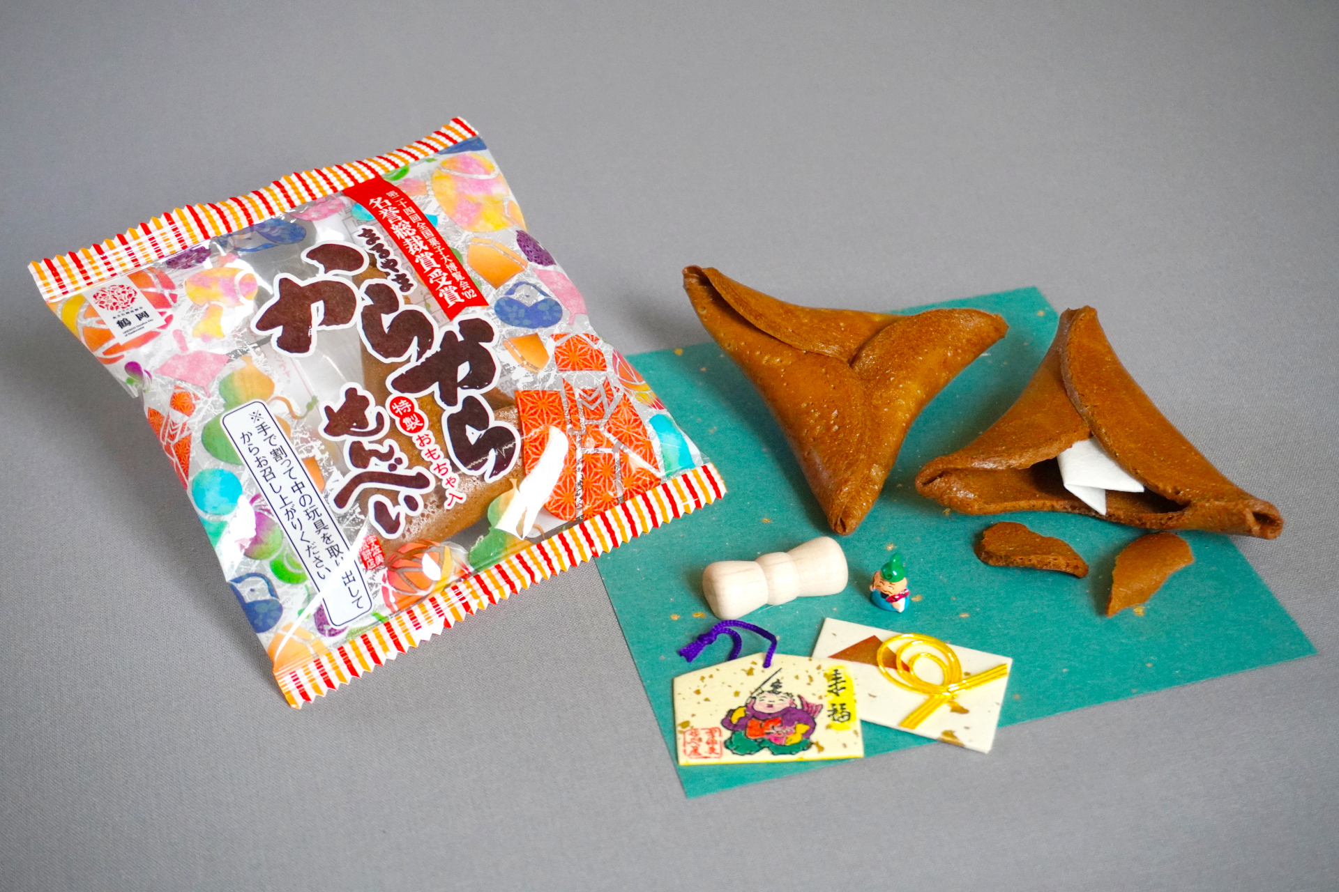 山形土産の定番「からからせんべい」