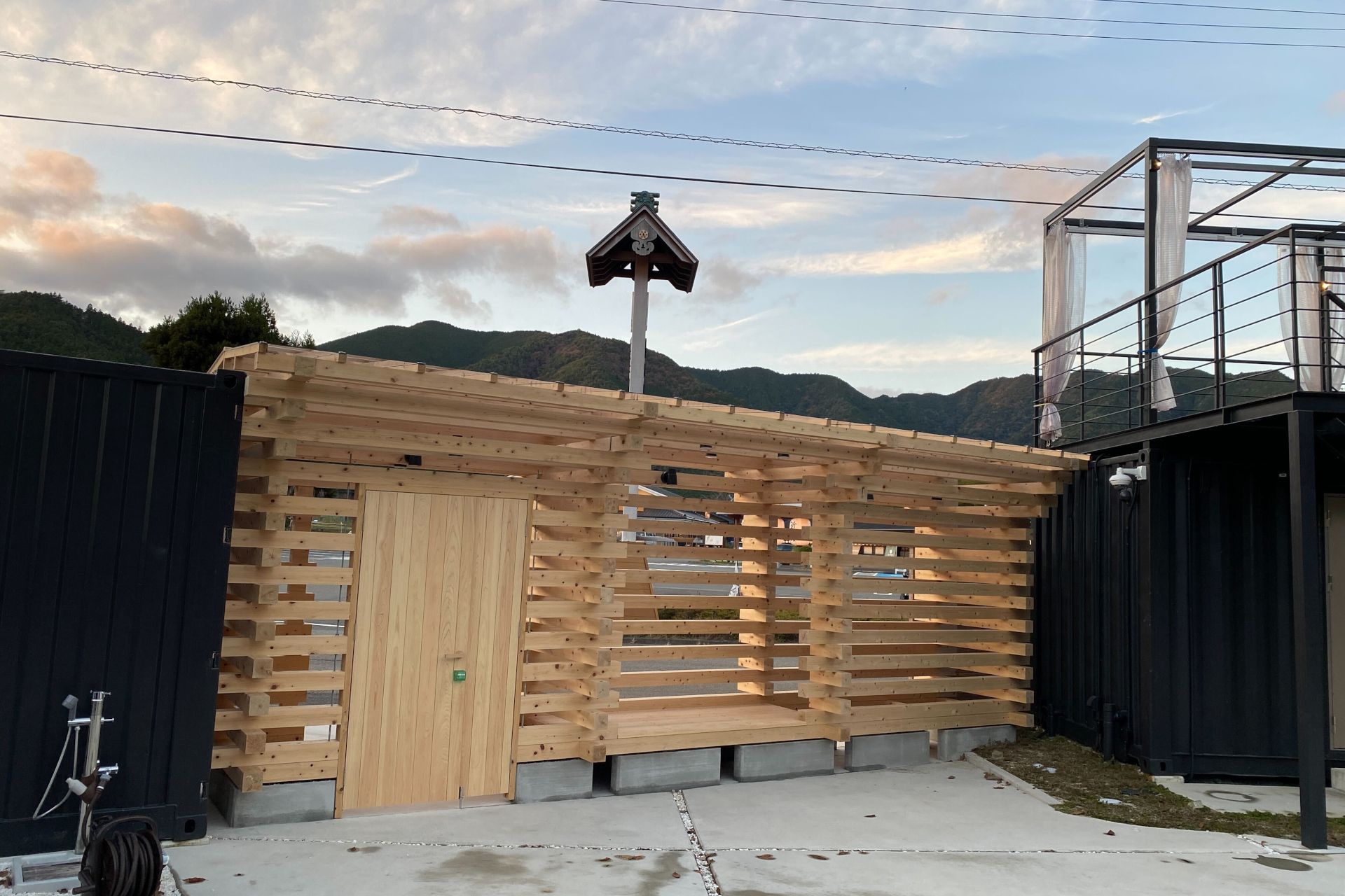 敷地内側スペースはイベントなどに活用