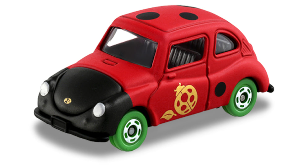 新年を祝う「福徳トミカ」。縁起よい孔雀や干支の卯をモチーフにした全