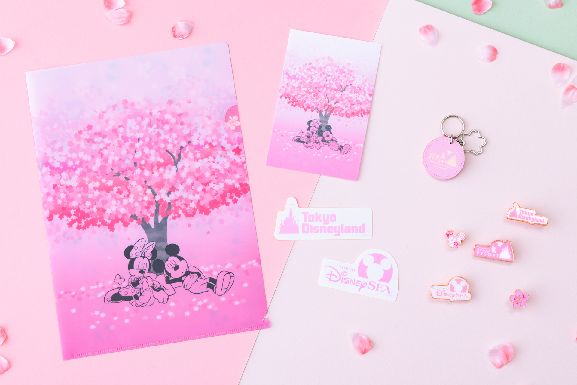 桜モチーフのグッズ