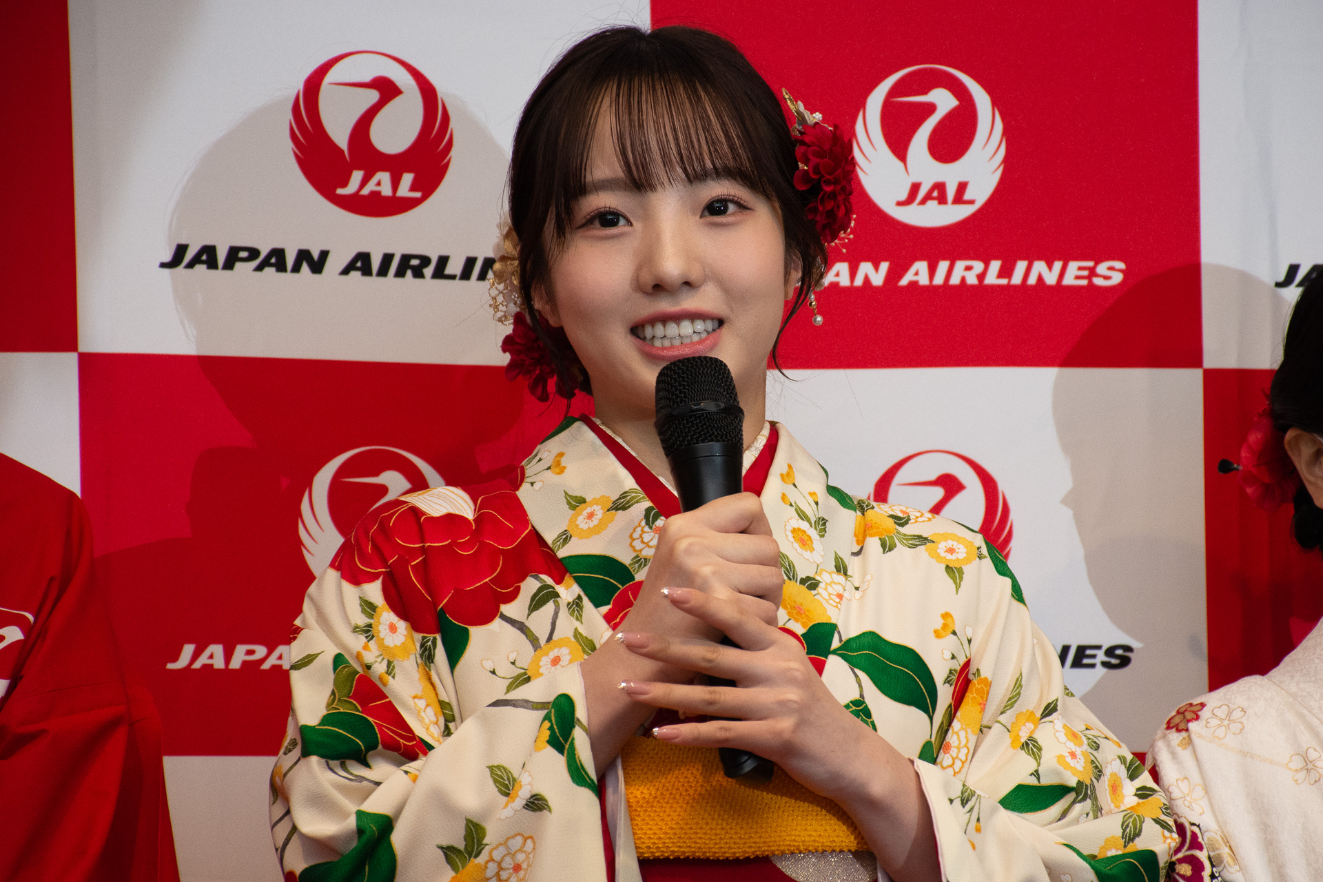 JAL所属の本田真凜選手も臨席した