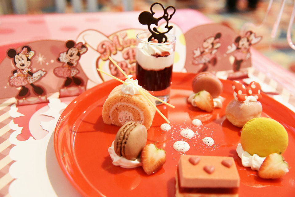 かわいい＆美味しいでおなかも大満足！ ミニーマウスのスペシャル