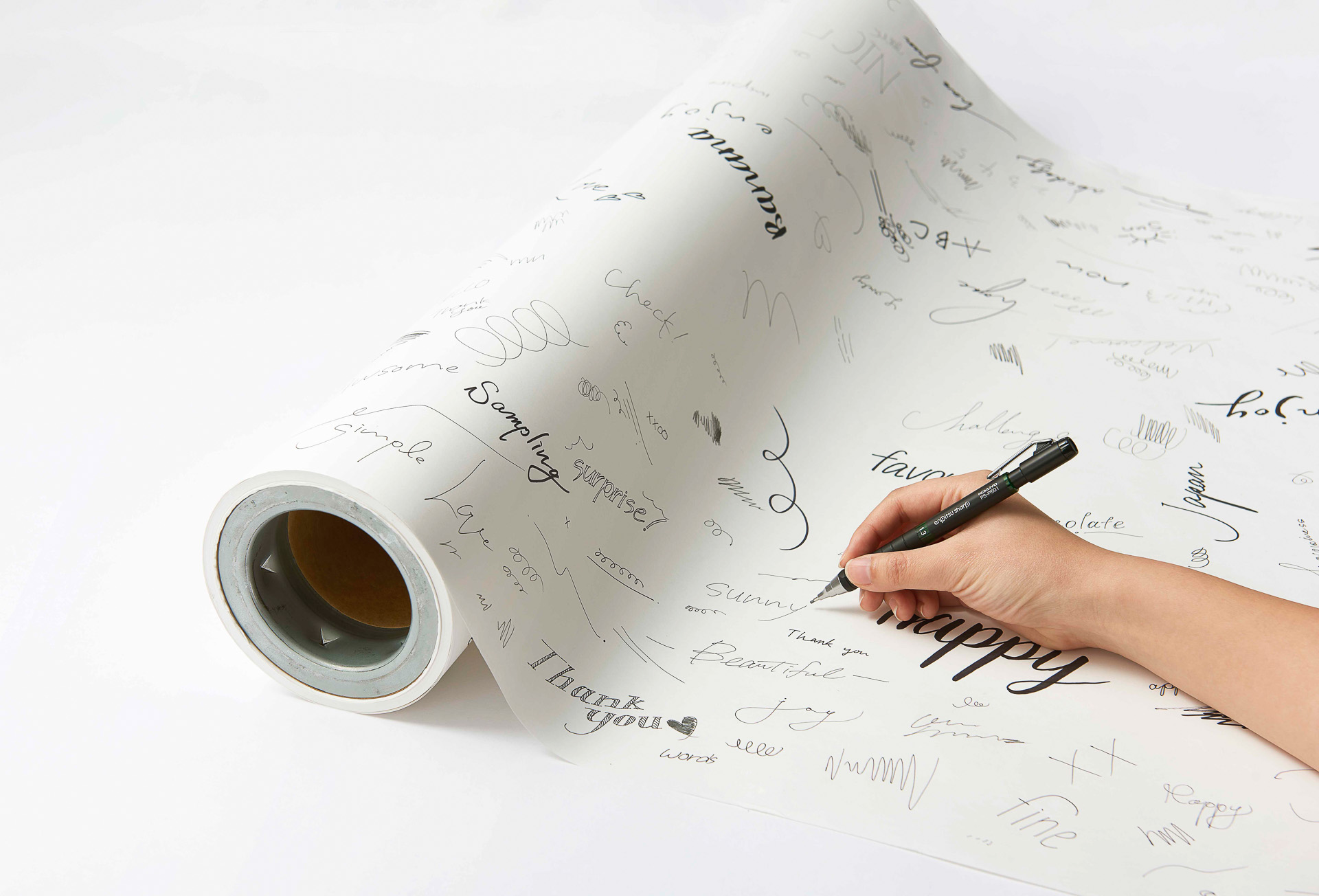 文具の使い心地を試せる試用コーナー