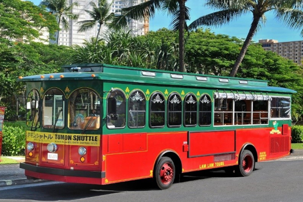 グアム 赤いシャトルバス乗車賃無料キャンペーン