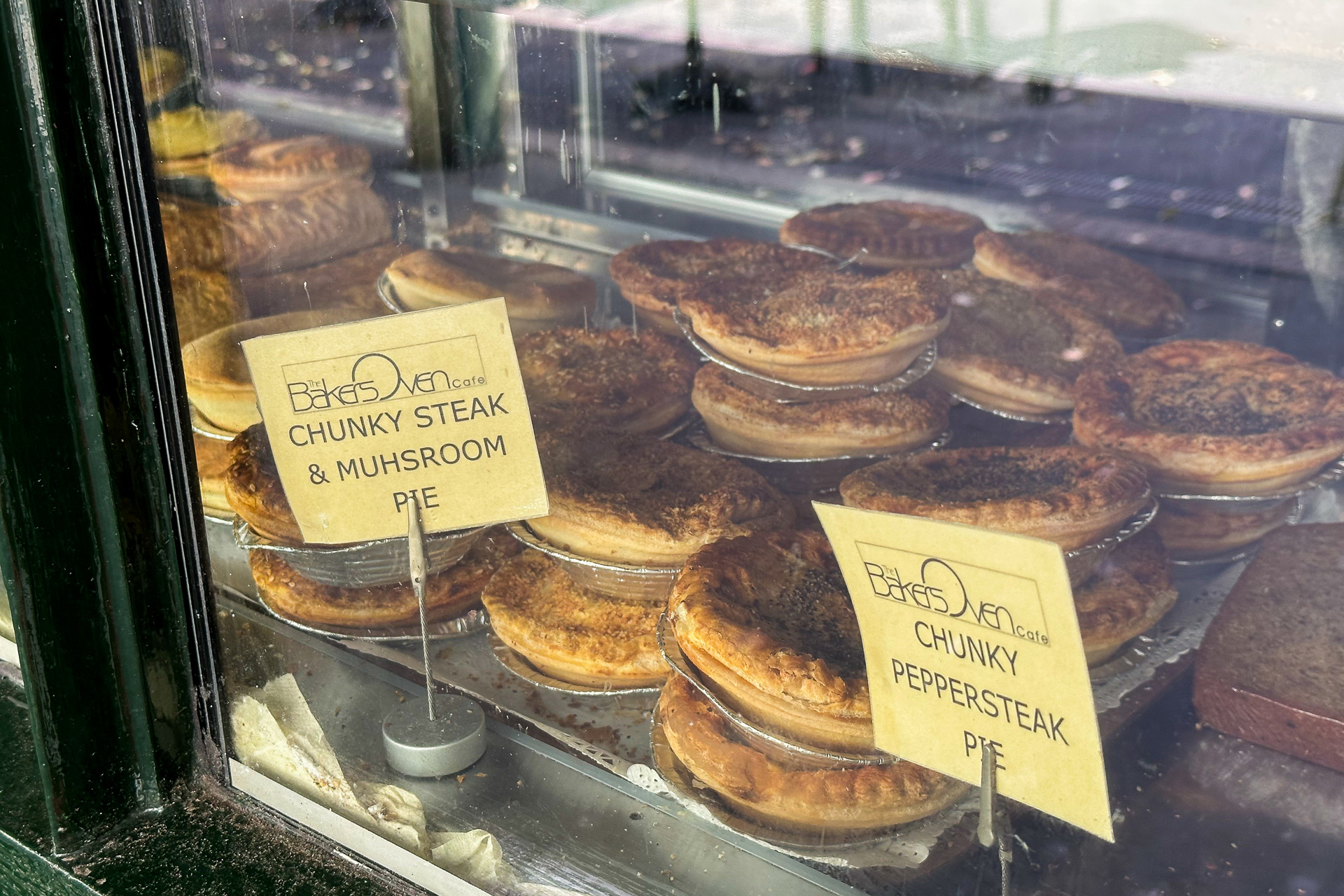 オーストラリアのローカルフード、ミートパイ