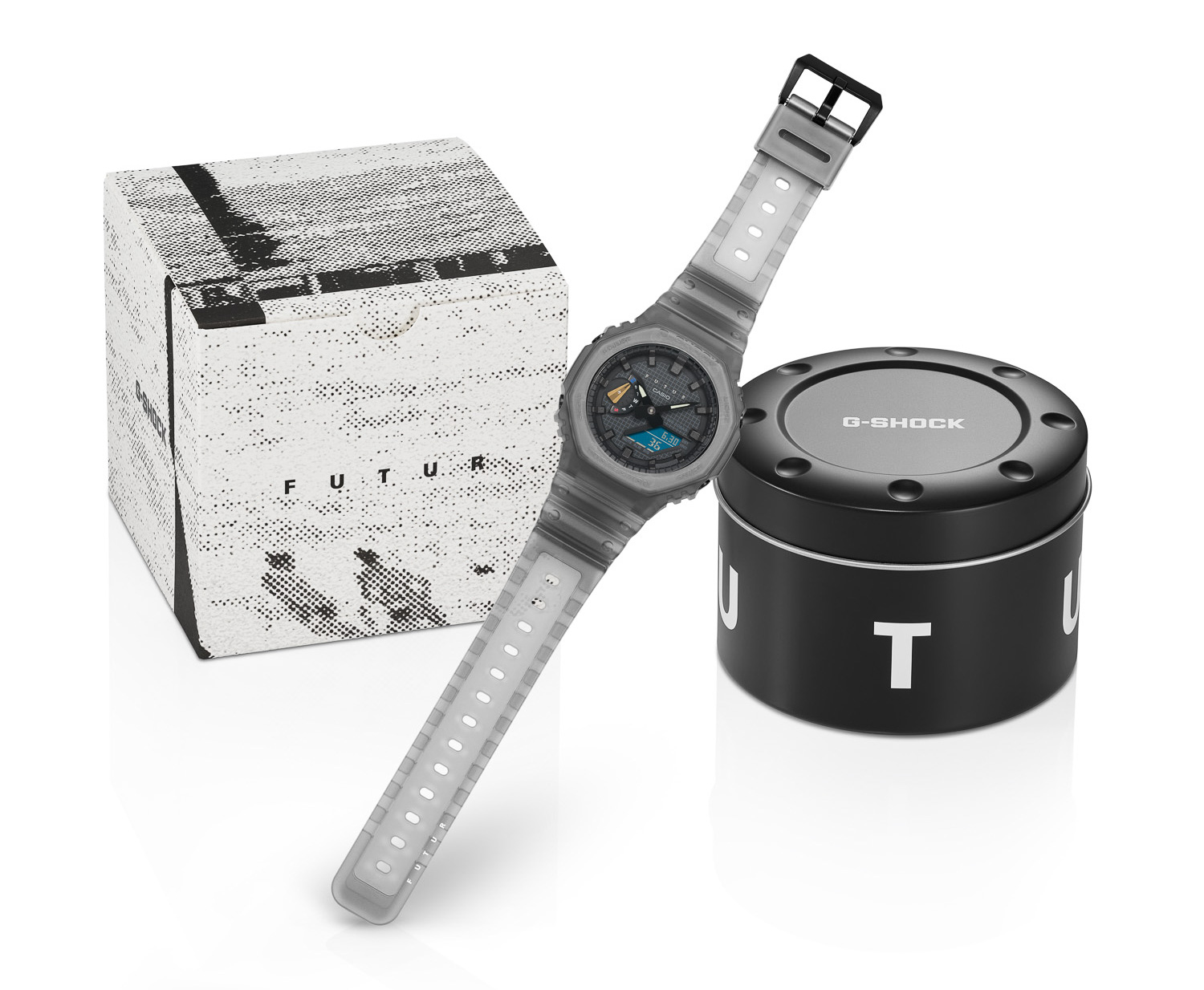 G-SHOCKから「FUTUR」とコラボしたグレースケルトン樹脂のモデルを発売する