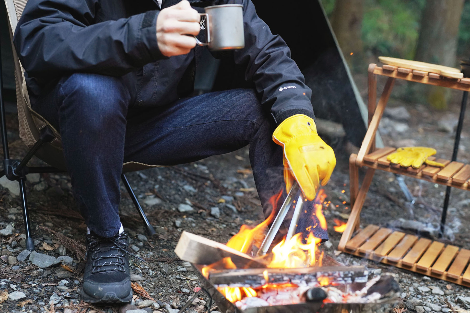 TYGHUSはアウトドア特化型のデニムパンツを発売した