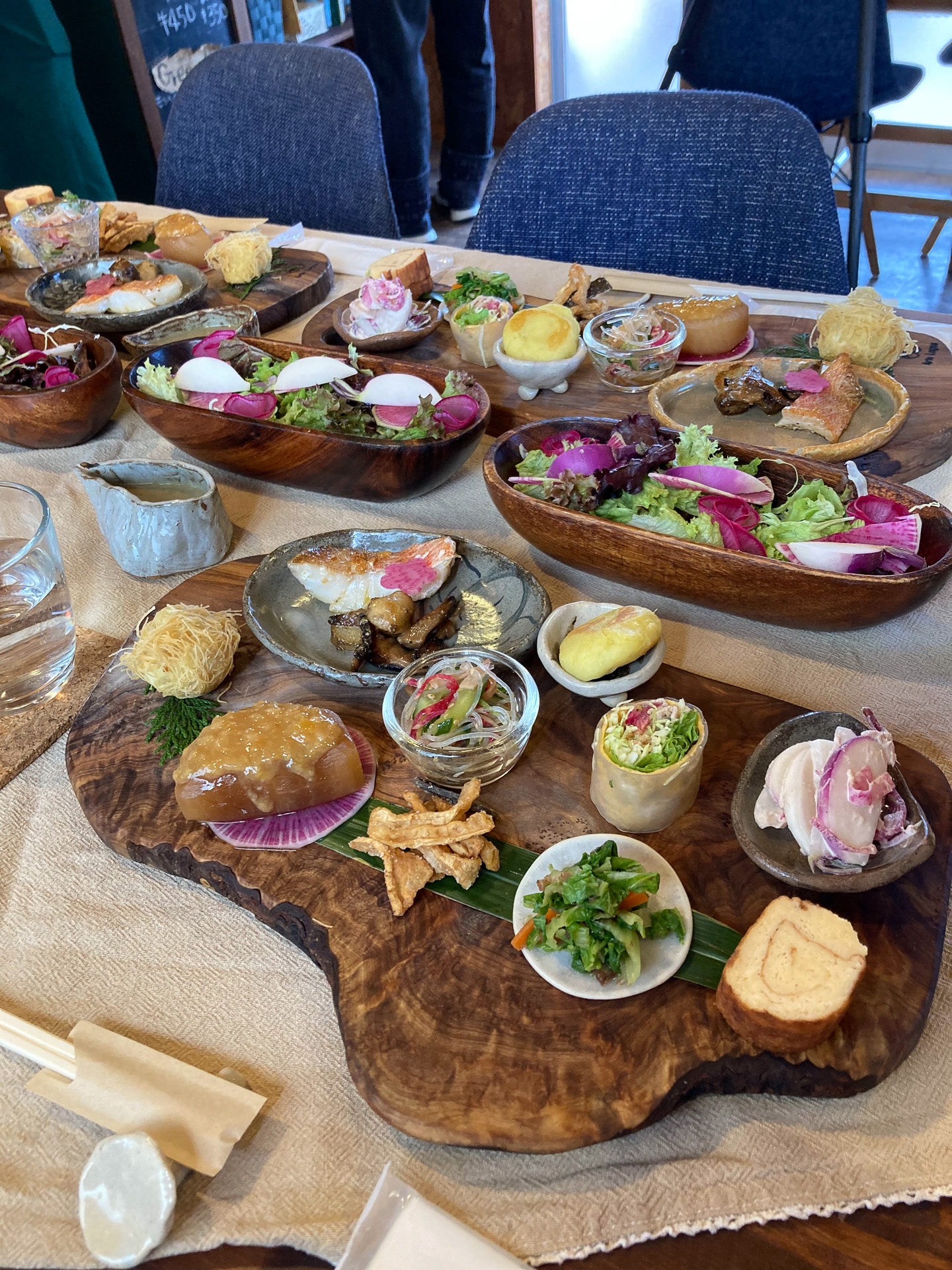 主に田野町で栽培された新鮮なお野菜で彩られる心も癒されるランチ「Sachi Cafe」