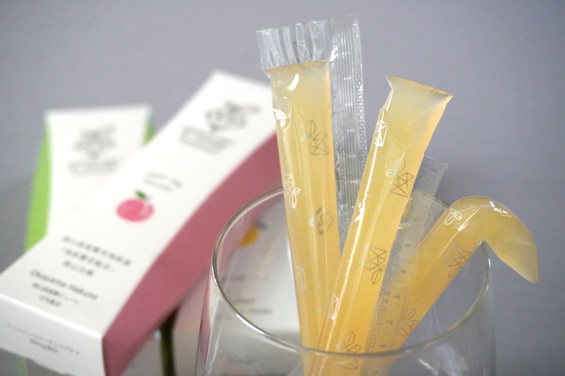 こちらは岡山県産白桃100％のピューレを使用。ぷるんとして、みずみずしい食感がたまりません