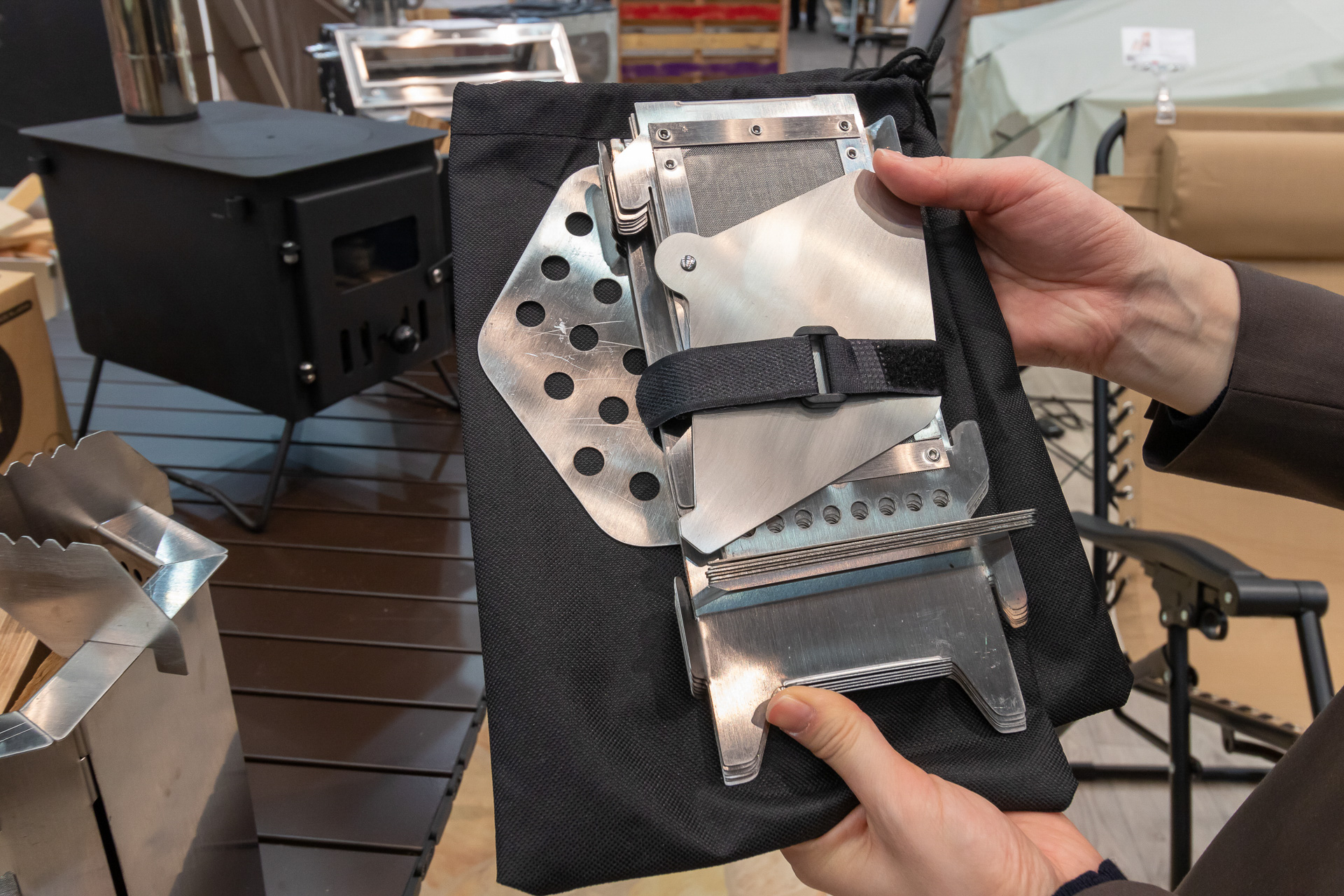 分解できるのでここまでコンパクトになる