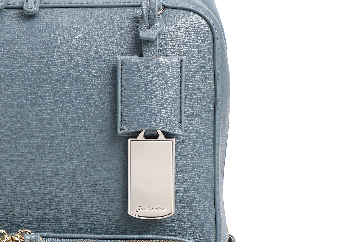 チャームは簡易ミラーとしても使用できる