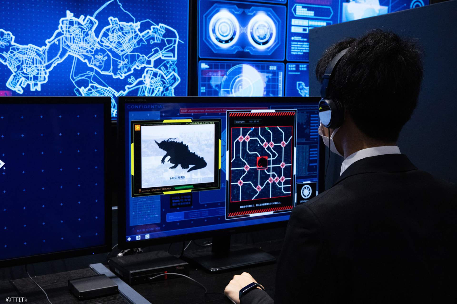 4作品コラボレーションアトラクション