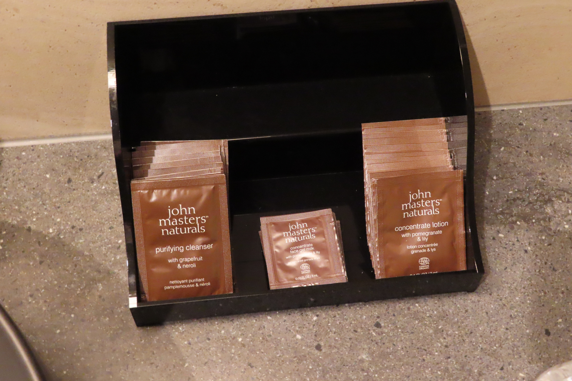 アメニティも他の部屋より高価なものが用意されている