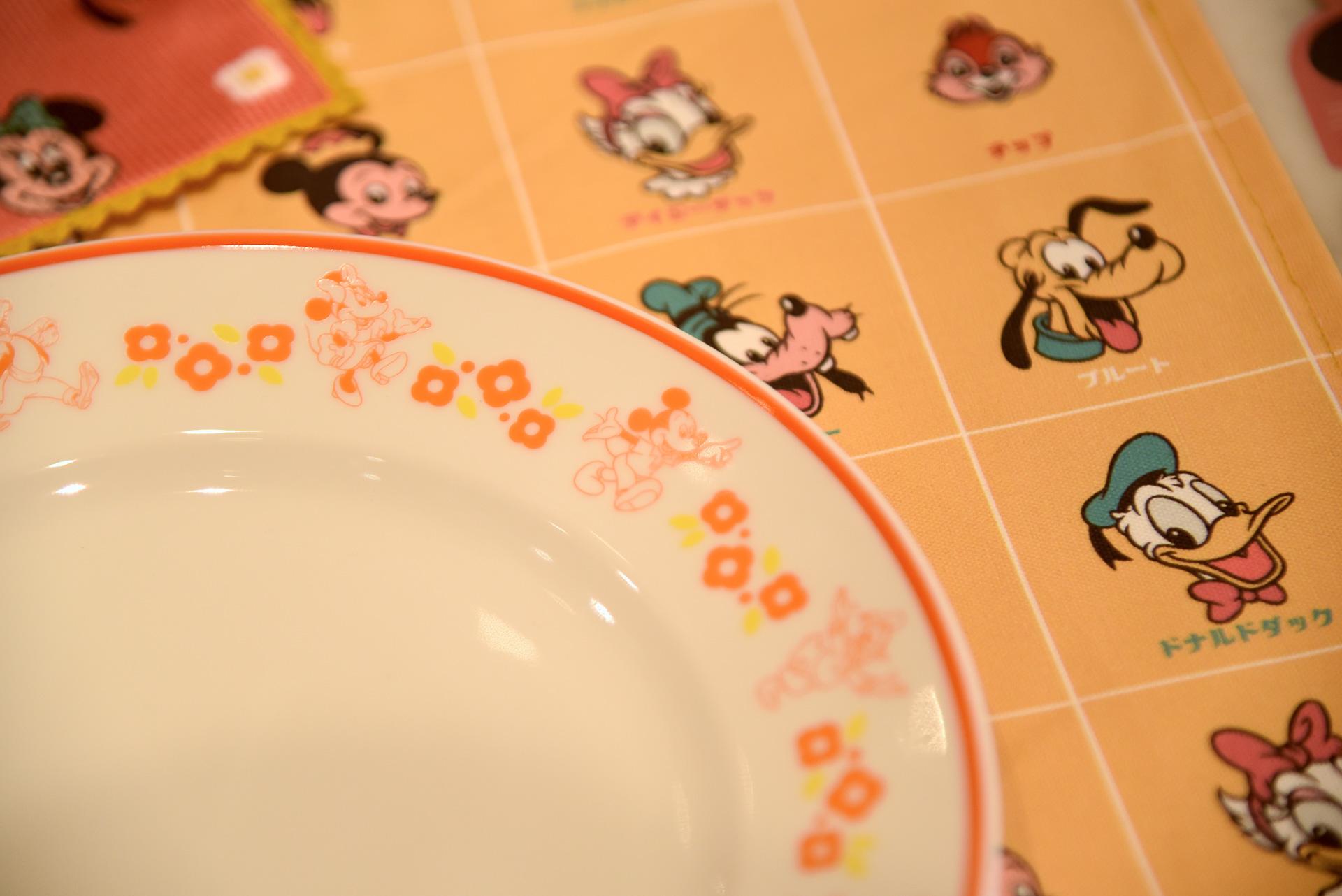 プレートに盛るだけでお家でもレトロ喫茶の再現ができますよ