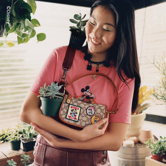 スウィンガー 20シグネチャー テキスタイル ジャカード パッチ（6万6000円）