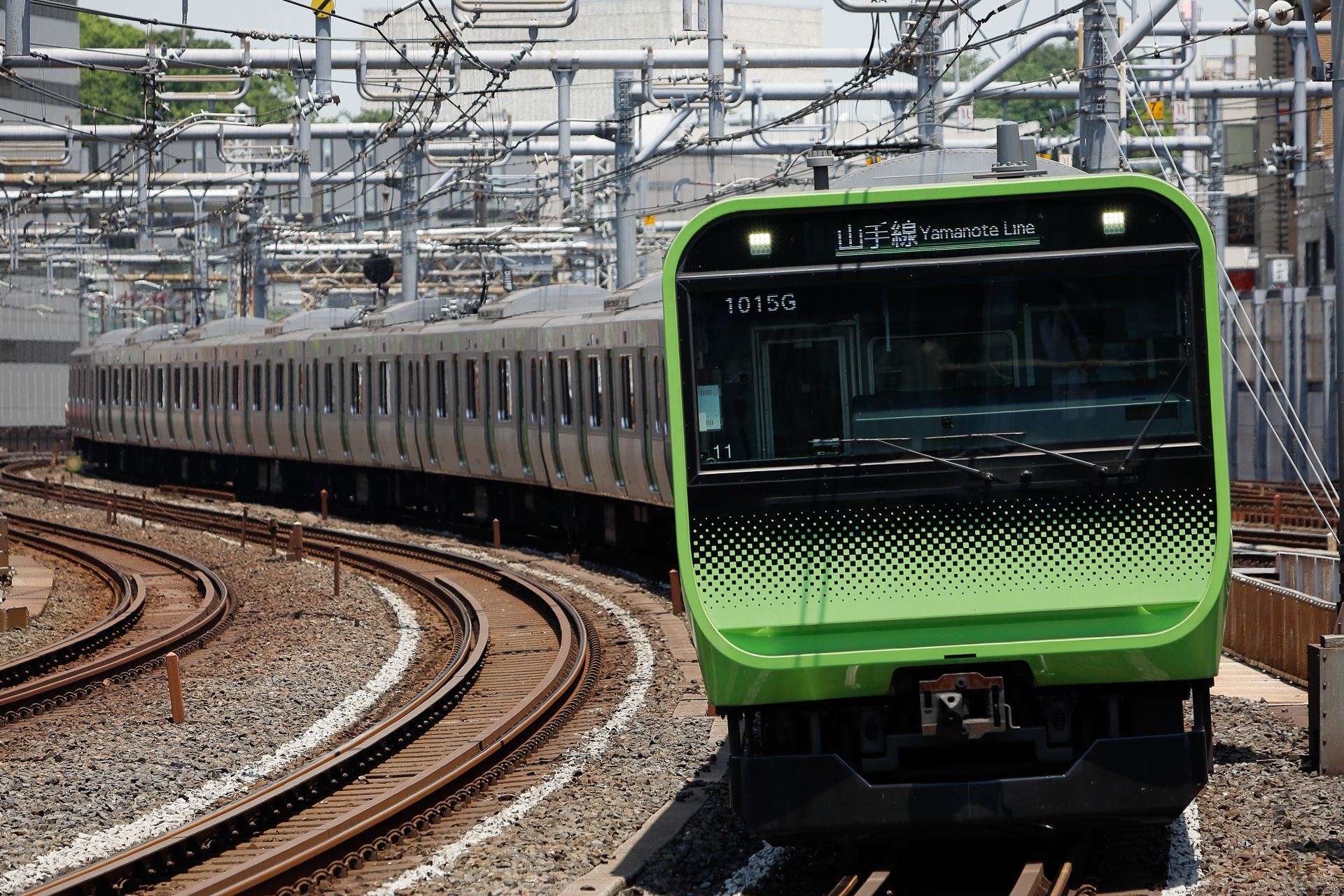 山手線は全般的に駅間距離が短いので、「1駅2分の法則」が通用しやすい