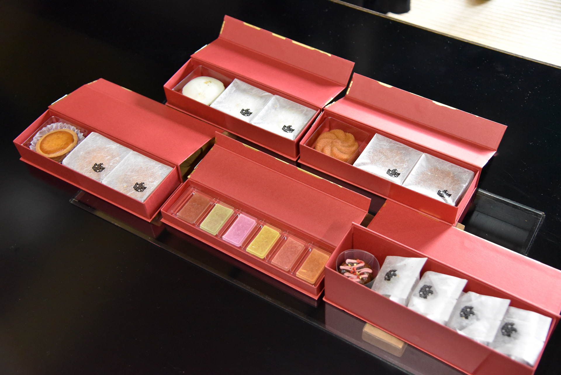 復刻した第1弾の「平戸百菓繚乱」は全5スイーツ