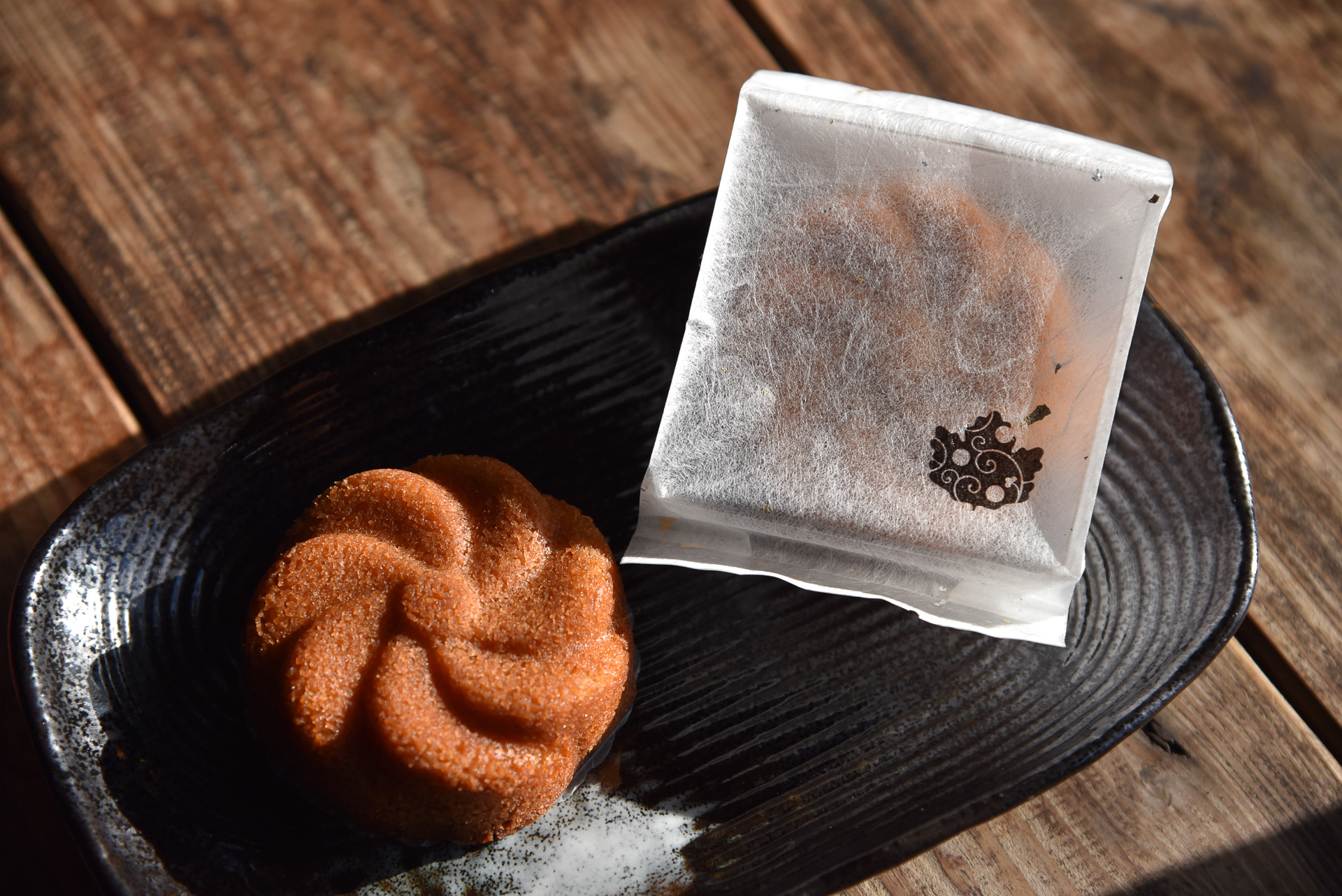 平戸百菓繚乱のラインアップの1つ。平戸蔦屋の「果の花」は濃厚しっとり大人味